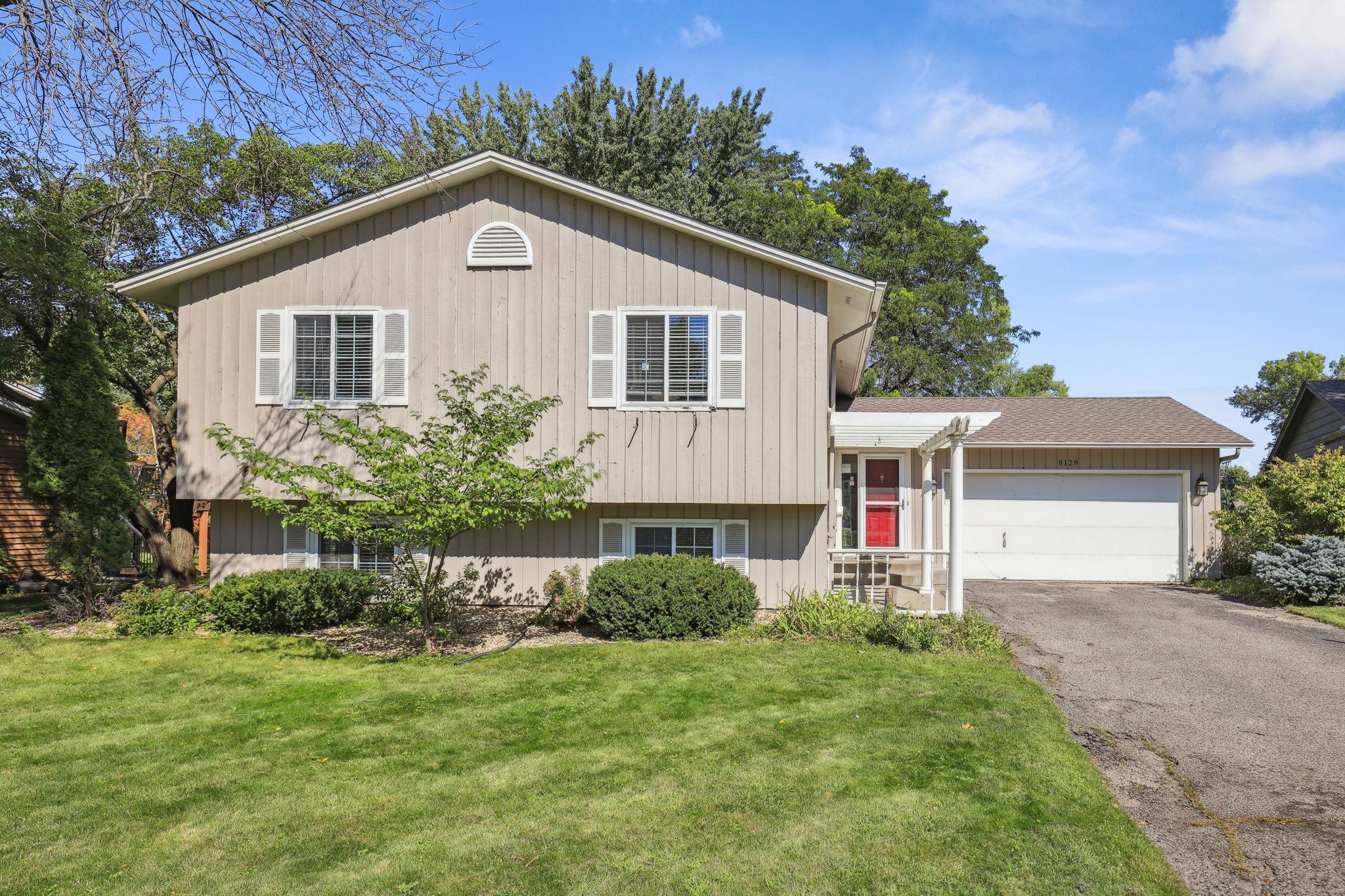 View of Residential at 8129 Rhode Island Circle, Bloomington MN 55438, Bloomington - Mike Wilen | Minnesota Team Real Estate
