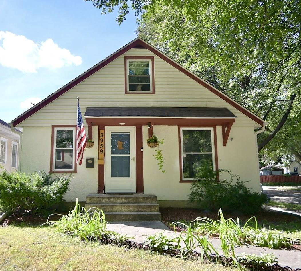 View of Residential at 3959 Queen Avenue, Minneapolis MN 55412, Minneapolis - Mike Wilen | Minnesota Team Real Estate