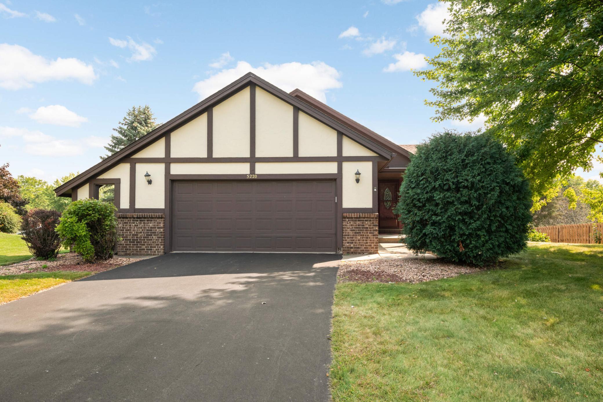 View of Residential at 5220 113th Street Circle, Bloomington MN 55437, Bloomington - Mike Wilen | Minnesota Team Real Estate