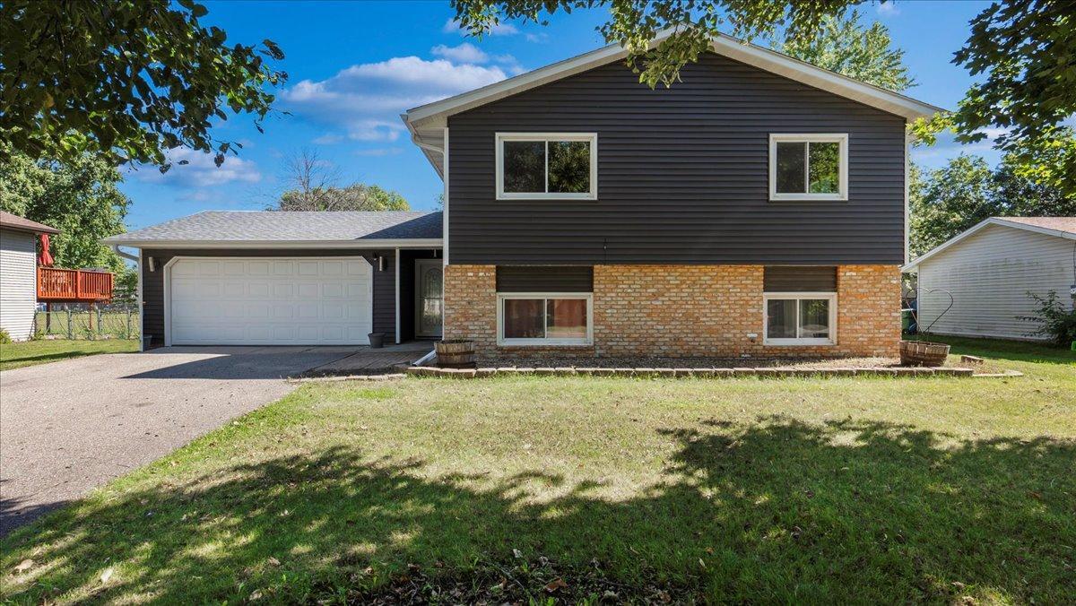 View of Residential at 9608 Vincent Avenue, Brooklyn Park MN 55444, Brooklyn Park - Mike Wilen | Minnesota Team Real Estate