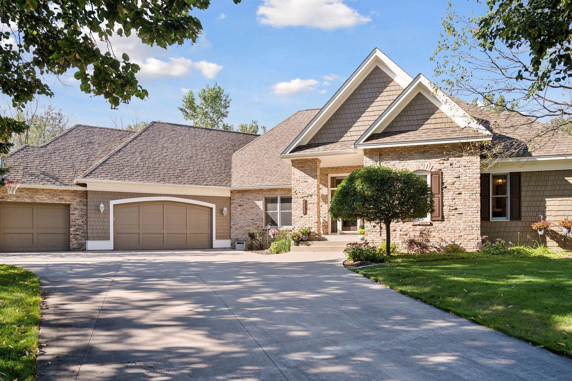 View of Residential at 8060 Enclave Circle, Woodbury MN 55125, Woodbury - Mike Wilen | Minnesota Team Real Estate