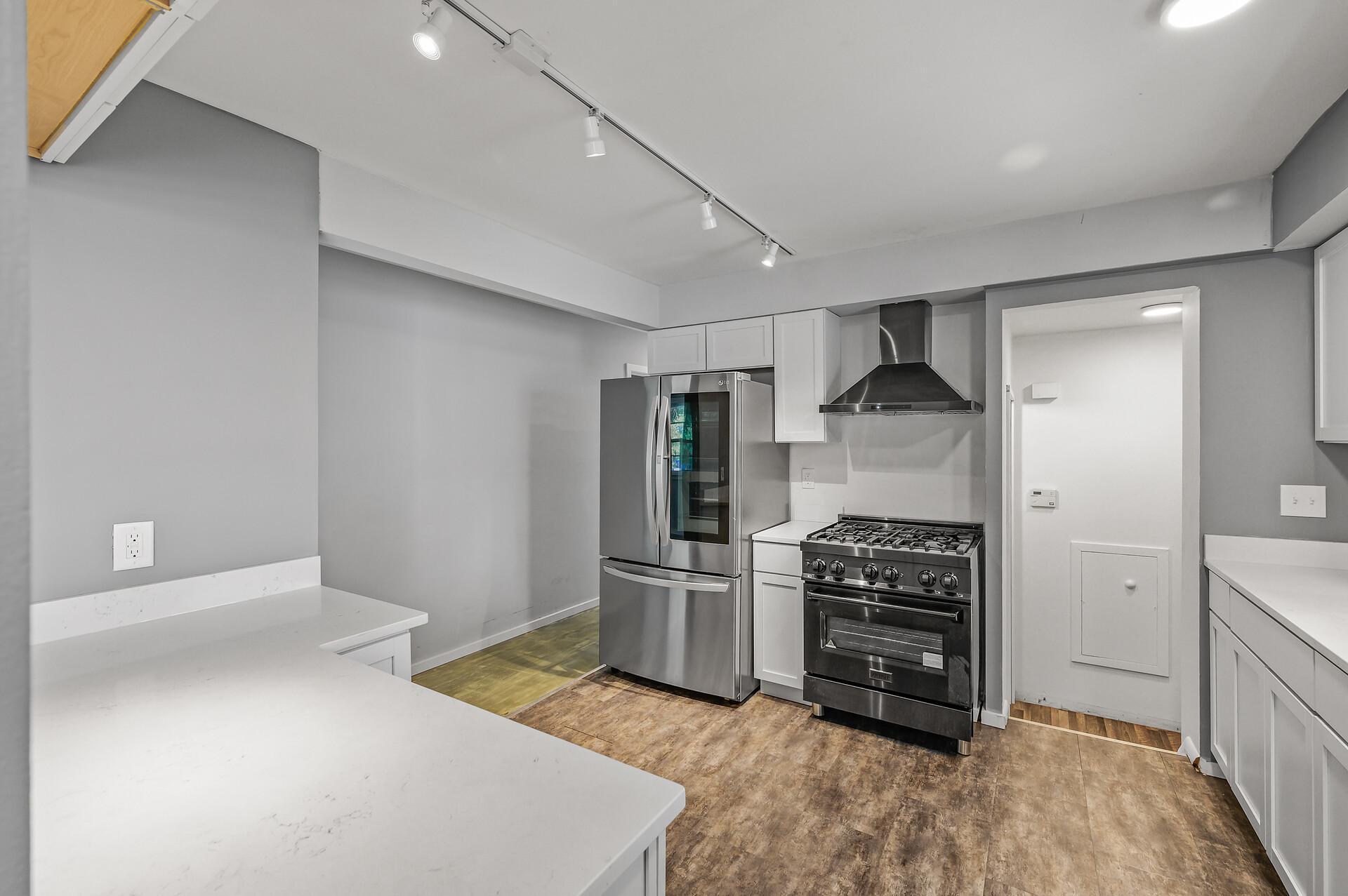 View of Residential at 518 Idaho Avenue, Saint Paul MN 55130, Saint Paul - Mike Wilen | Minnesota Team Real Estate