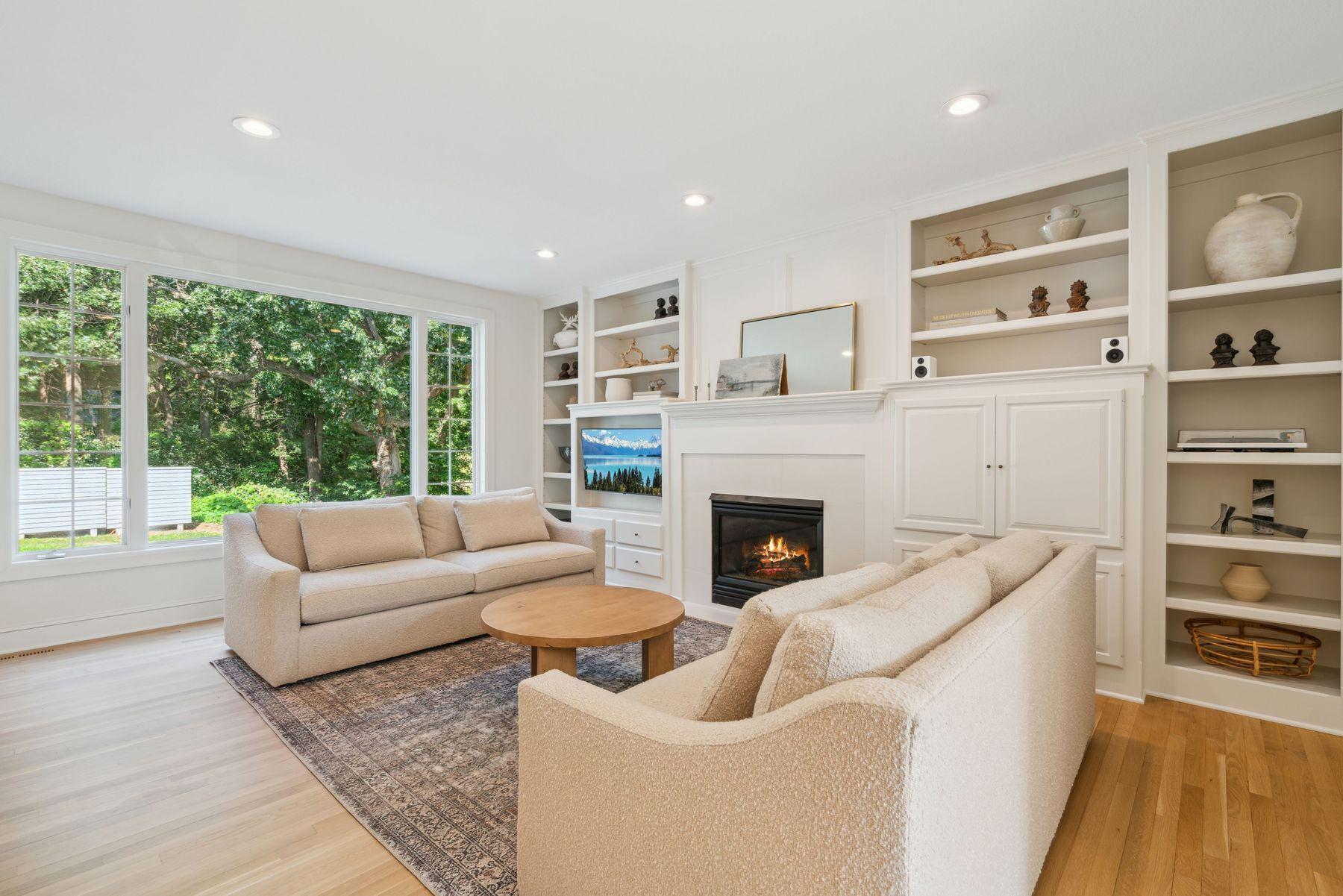 View of Residential at 11572 Landing Road, Eden Prairie MN 55347, Eden Prairie - Mike Wilen | Minnesota Team Real Estate
