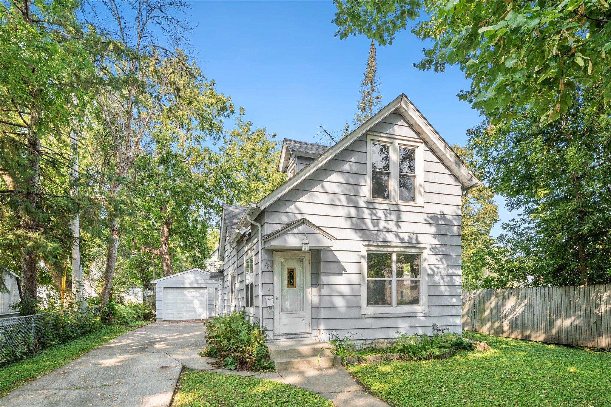 View of Residential at 723 Manomin Avenue, Saint Paul MN 55107, Saint Paul - Mike Wilen | Minnesota Team Real Estate