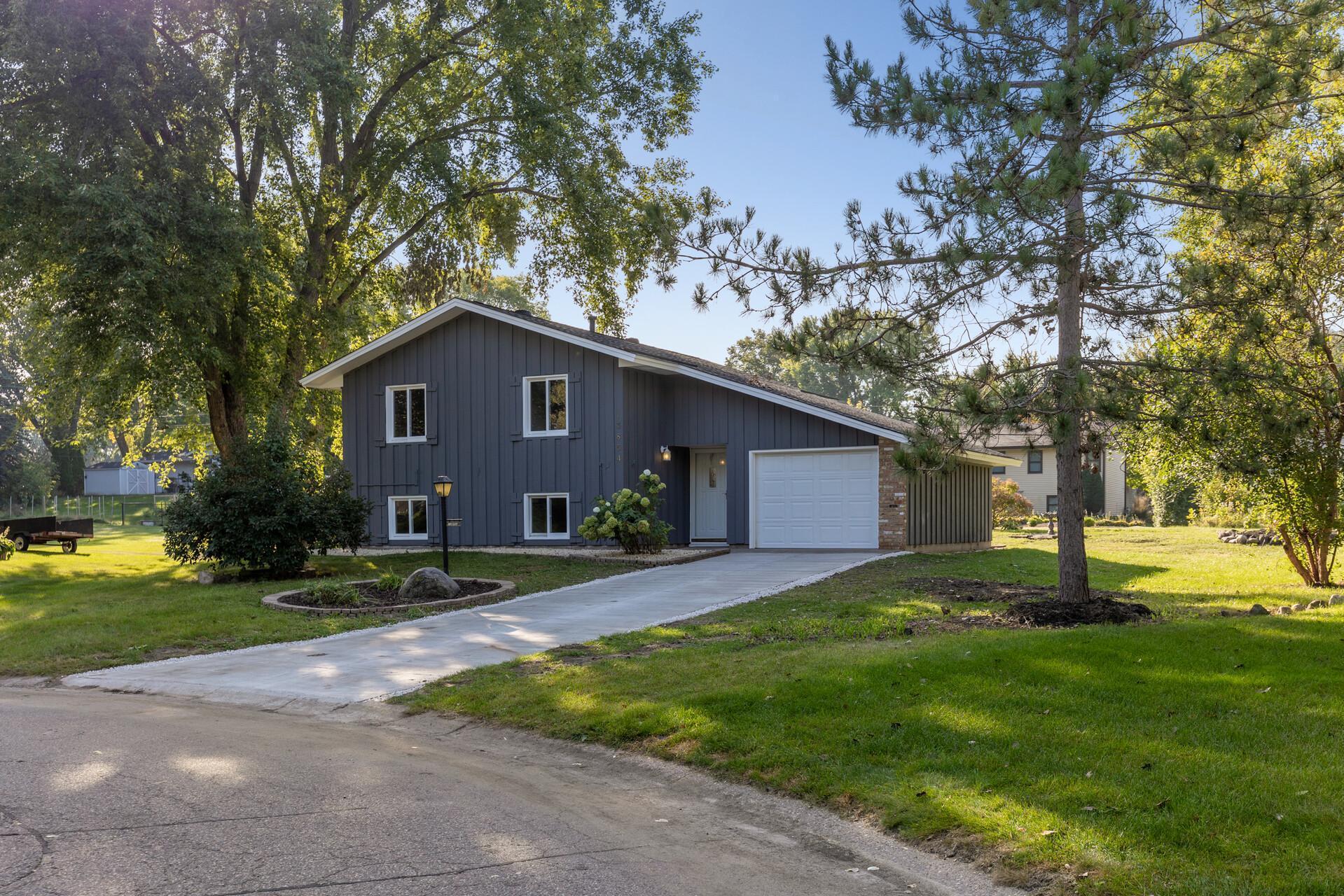 View of Residential at 13854 Gladiola Court, Apple Valley MN 55124, Apple Valley - Mike Wilen | Minnesota Team Real Estate