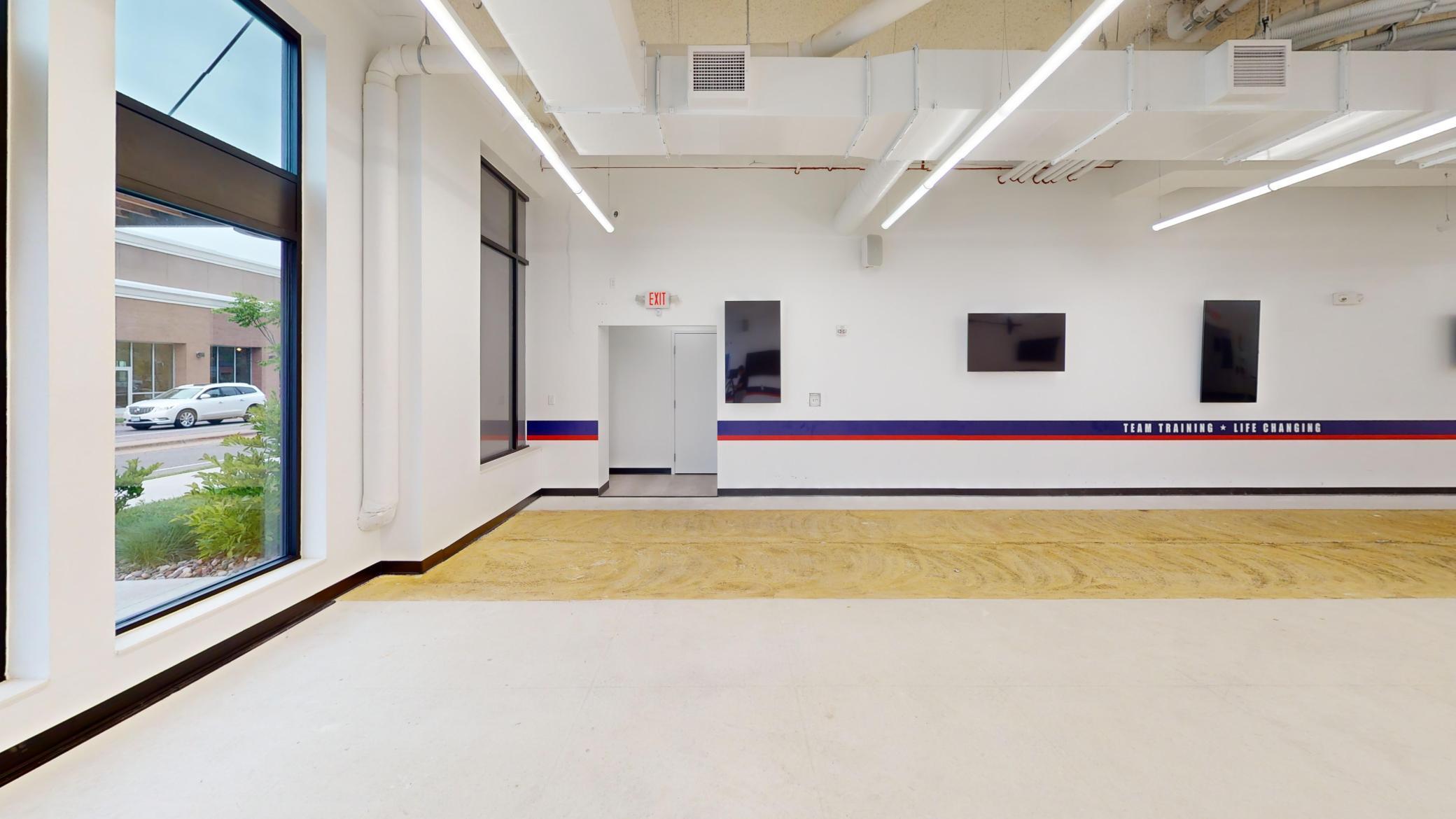 View of Commercial Sale at 1571 Robert Street, West Saint Paul MN 55118, West Saint Paul (5 of 8) - Mike Wilen | Minnesota Team Real Estate