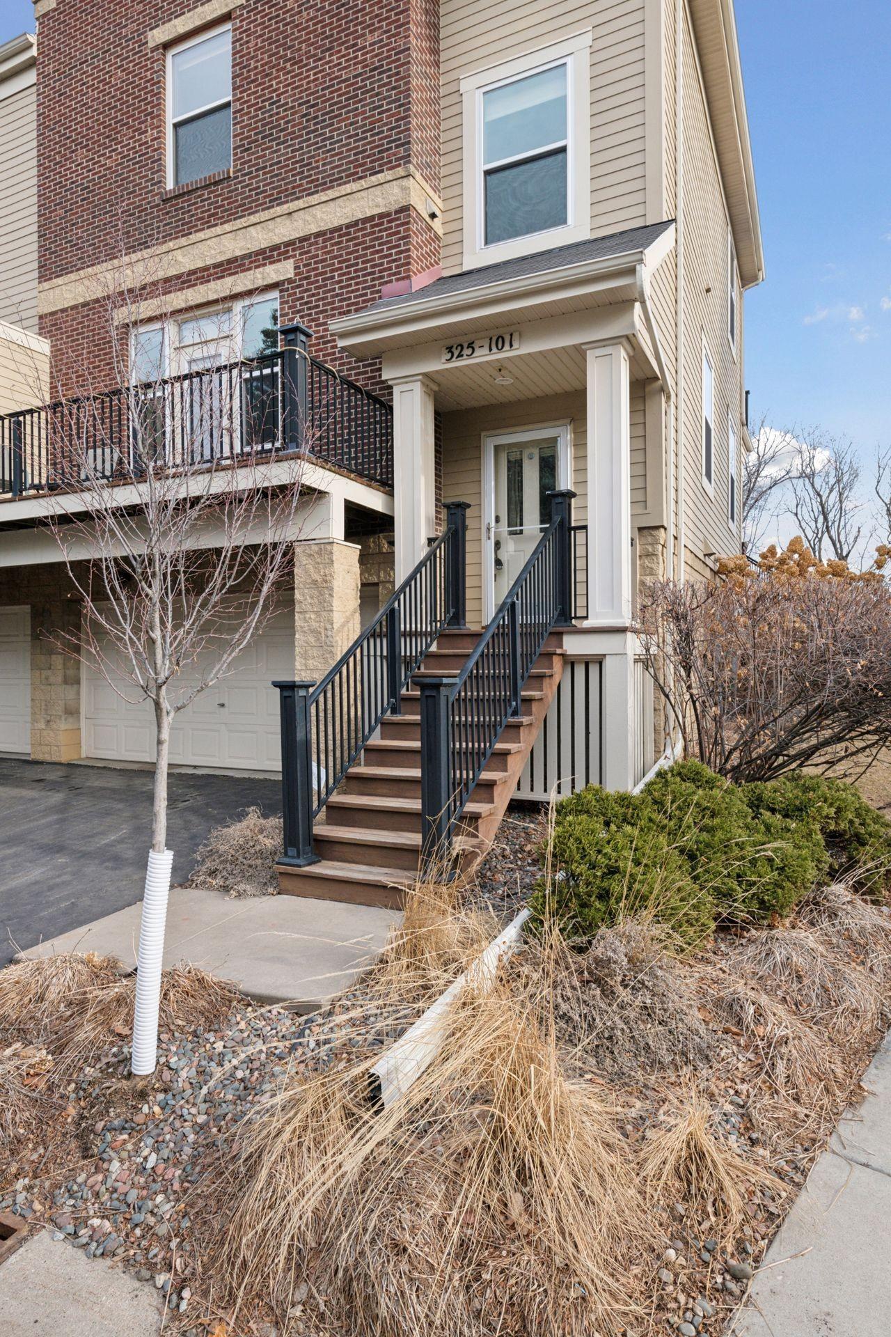 View of Residential at 325 River Parkway #101, Minneapolis MN 55401, Minneapolis - Mike Wilen | Minnesota Team Real Estate