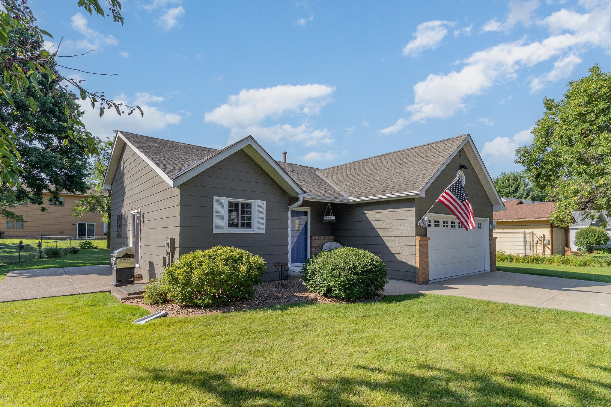 View of Residential at 2046 Heritage Drive, Shakopee MN 55379, Shakopee - Mike Wilen | Minnesota Team Real Estate