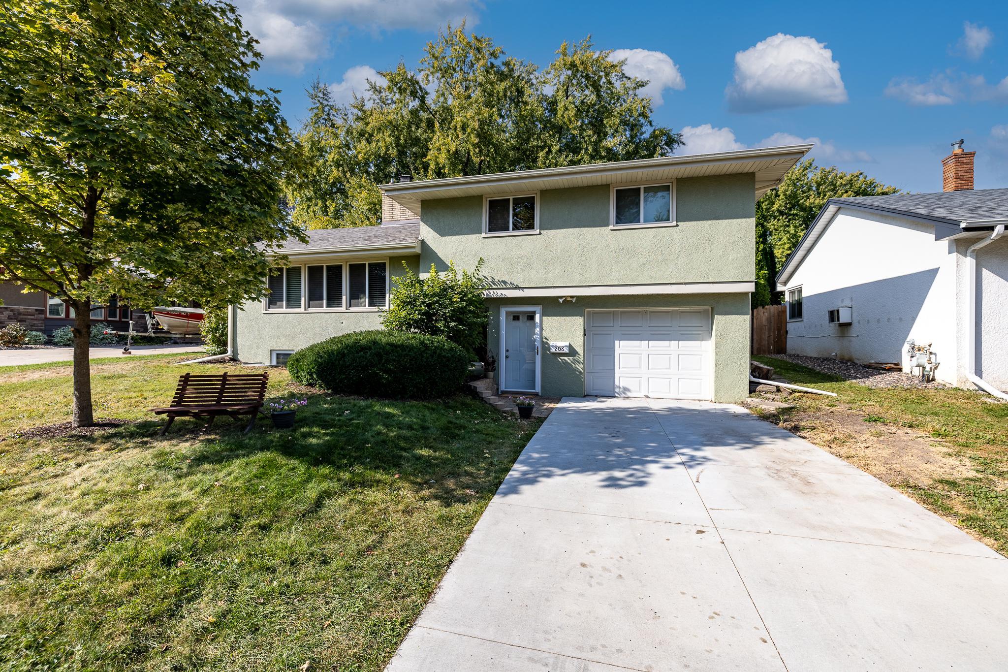 View of Residential at 208 22nd Avenue, South Saint Paul MN 55075, South Saint Paul - Mike Wilen | Minnesota Team Real Estate