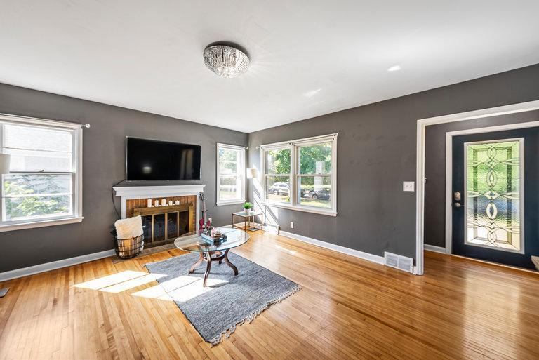 View of Residential at 6921 Knox Avenue, Minneapolis MN 55423, Minneapolis - Mike Wilen | Minnesota Team Real Estate