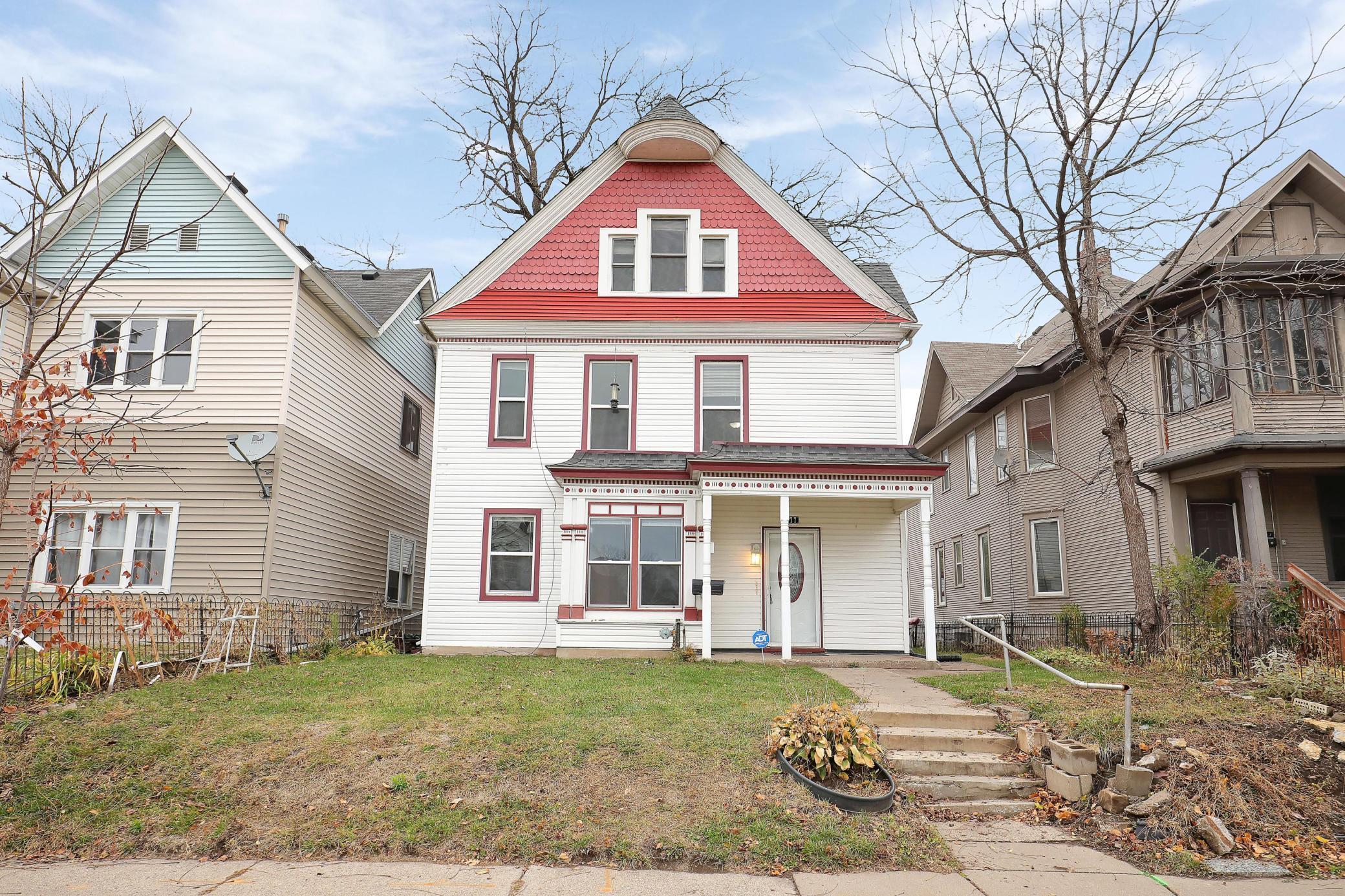 View of Residential Income at 277 Sherburne Avenue, Saint Paul MN 55103, Saint Paul - Mike Wilen | Minnesota Team Real Estate