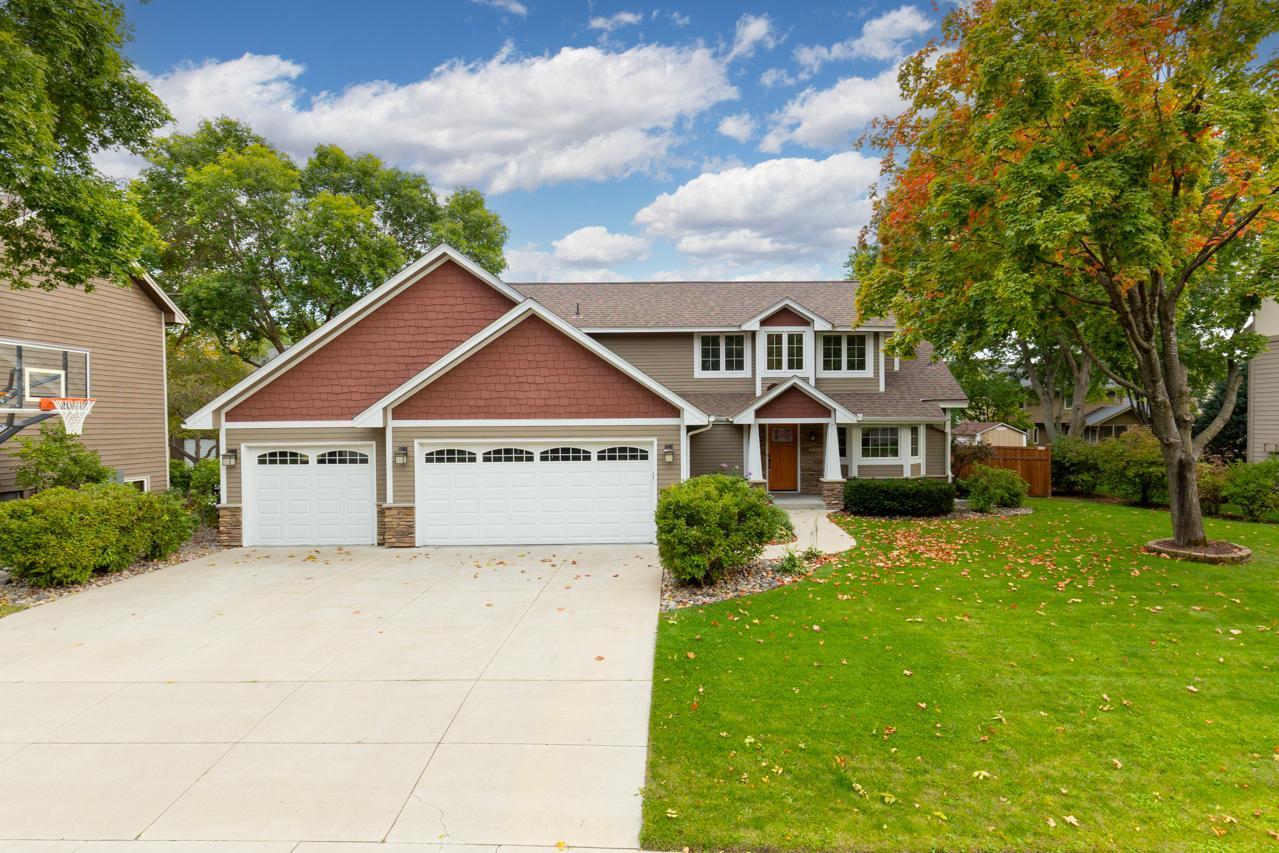 View of Residential at 18901 Nature Lane, Eden Prairie MN 55346, Eden Prairie - Mike Wilen | Minnesota Team Real Estate