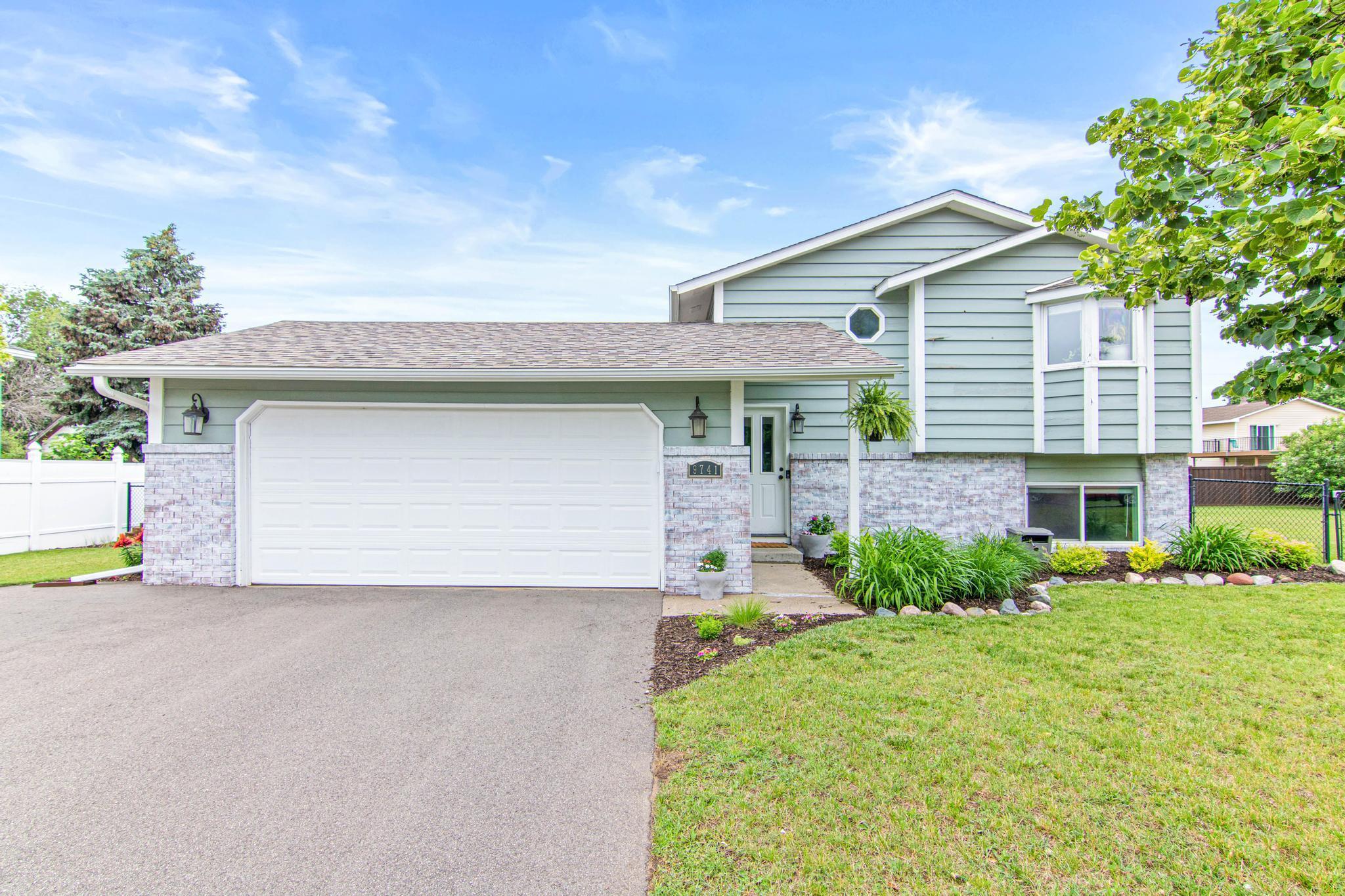 View of Residential at 9741 Vincent Avenue, Brooklyn Park MN 55444, Brooklyn Park - Mike Wilen | Minnesota Team Real Estate