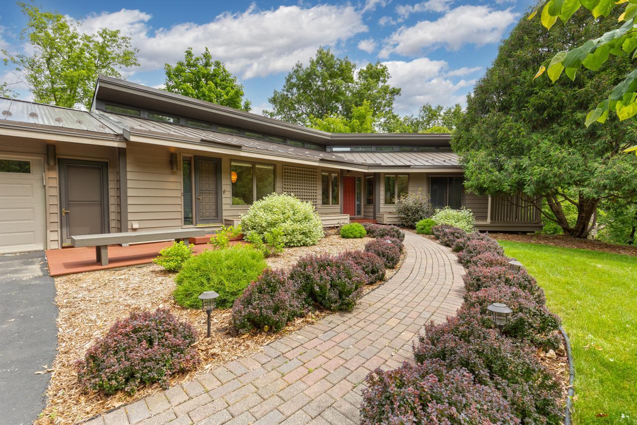 View of Residential at 1829 Timberline Trail, Minnetonka MN 55305, Minnetonka - Mike Wilen | Minnesota Team Real Estate