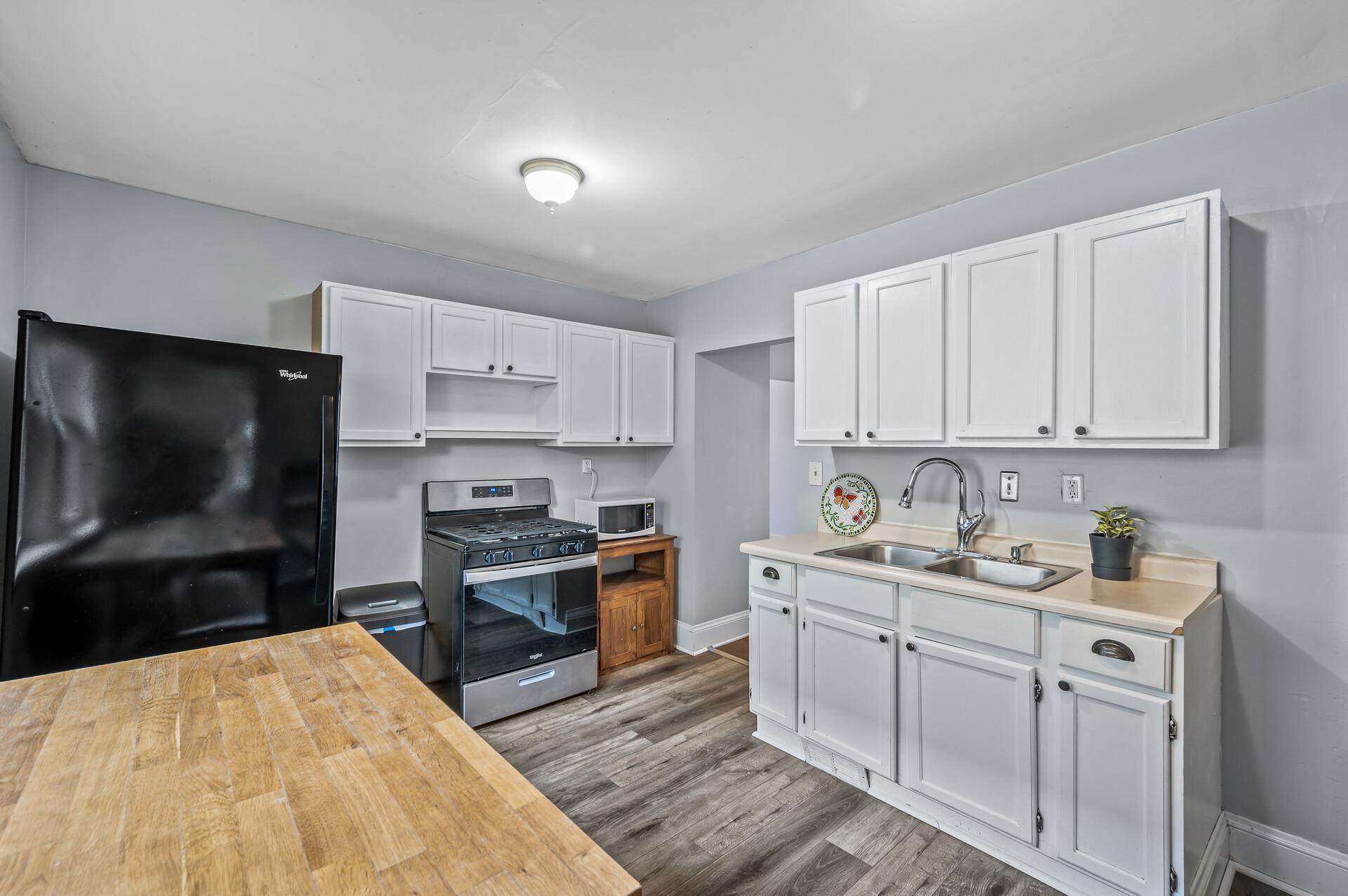 View of Residential at 984 Cook Avenue, Saint Paul MN 55106, Saint Paul - Mike Wilen | Minnesota Team Real Estate