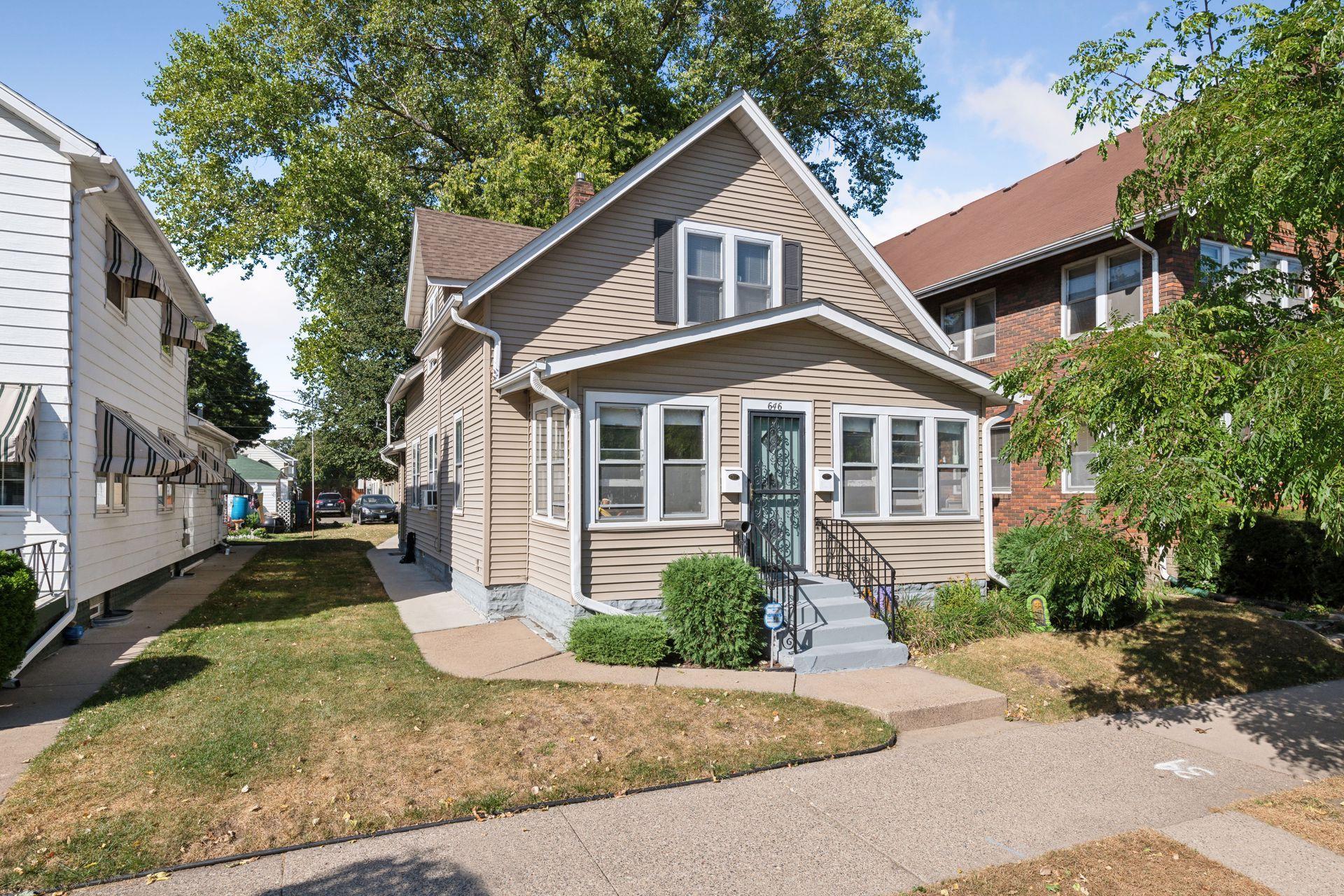View of Residential Income at 646 Quincy Street, Minneapolis MN 55413, Minneapolis - Mike Wilen | Minnesota Team Real Estate