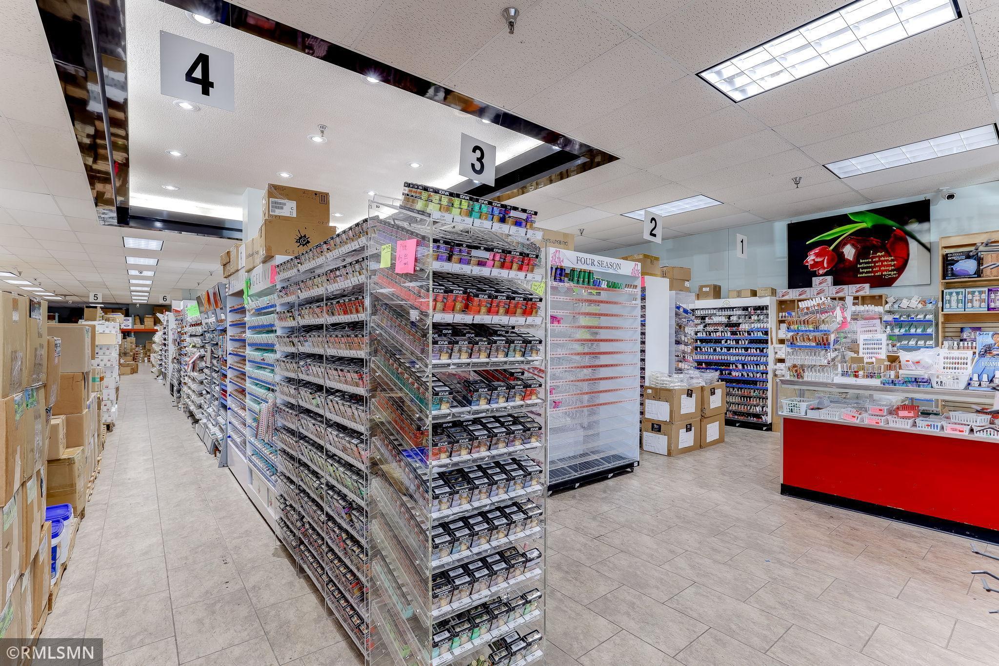 View of Commercial Sale at 8024 Brooklyn Boulevard, Brooklyn Park MN 55445, Brooklyn Park (7 of 14) - Mike Wilen | Minnesota Team Real Estate