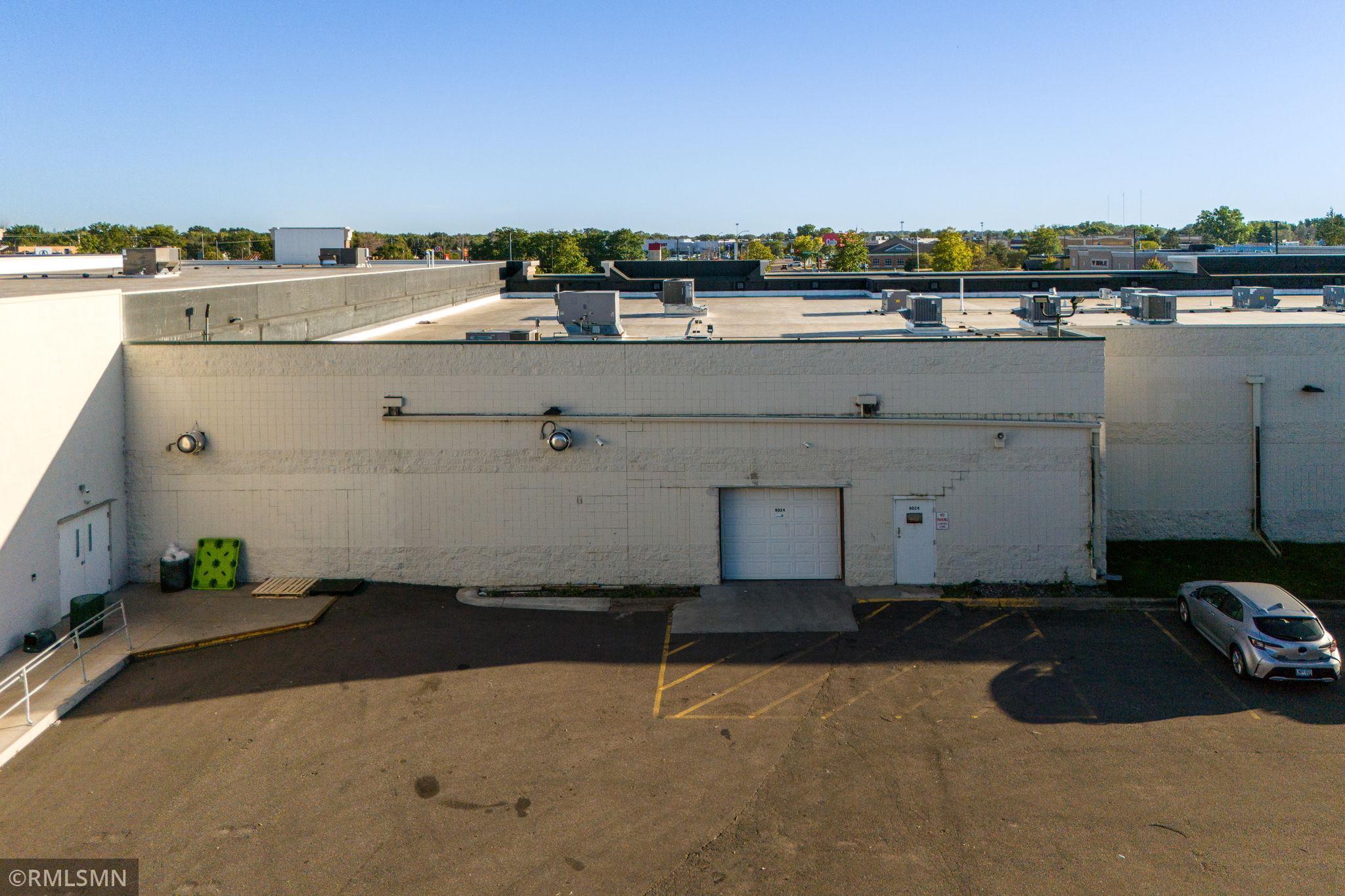 View of Commercial Sale at 8024 Brooklyn Boulevard, Brooklyn Park MN 55445, Brooklyn Park (5 of 14) - Mike Wilen | Minnesota Team Real Estate