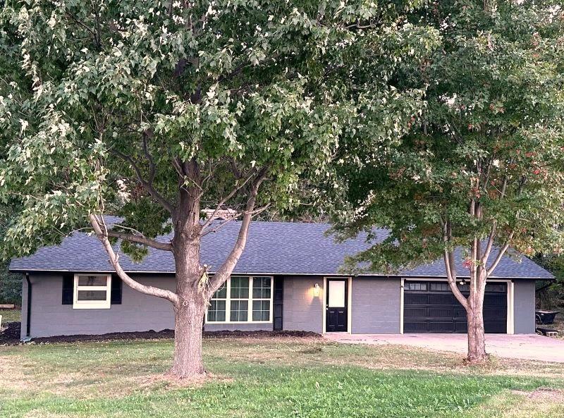 View of Residential at 2090 Castle Avenue, North Saint Paul MN 55109, North Saint Paul - Mike Wilen | Minnesota Team Real Estate