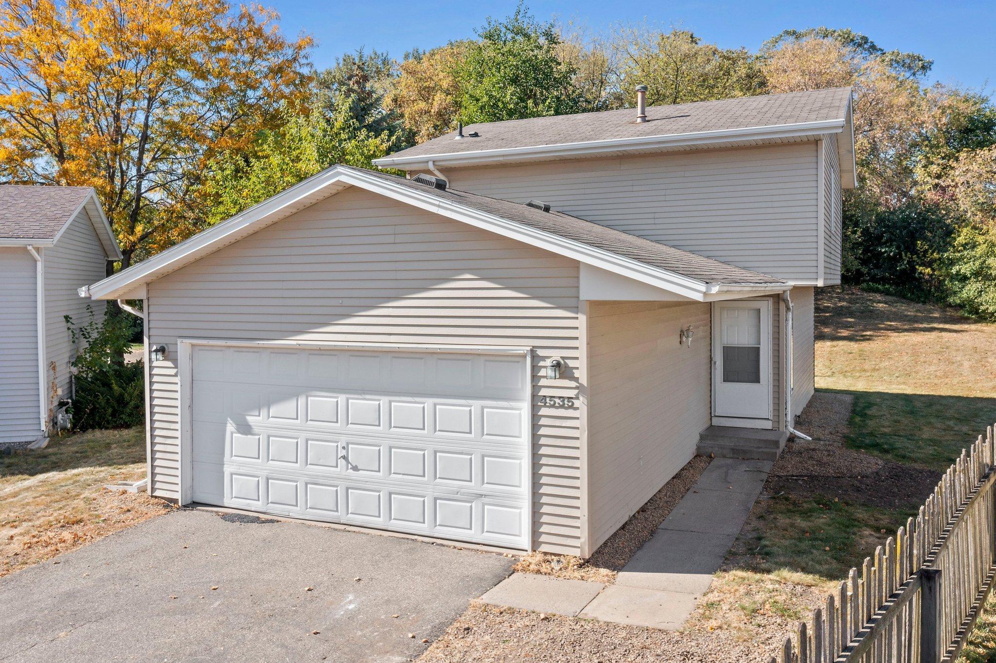 View of Residential at 4535 Cinnamon Ridge Trail, Eagan MN 55122, Eagan - Mike Wilen | Minnesota Team Real Estate