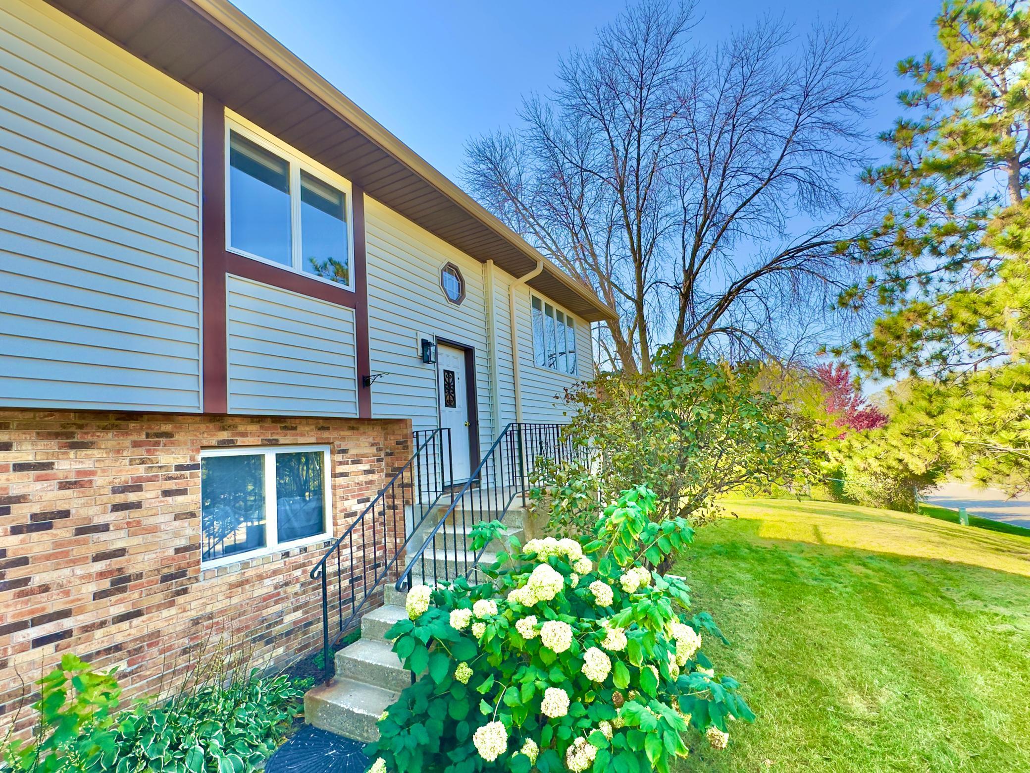 View of Residential at 1299 Farrell Street, Maplewood MN 55119, Maplewood - Mike Wilen | Minnesota Team Real Estate