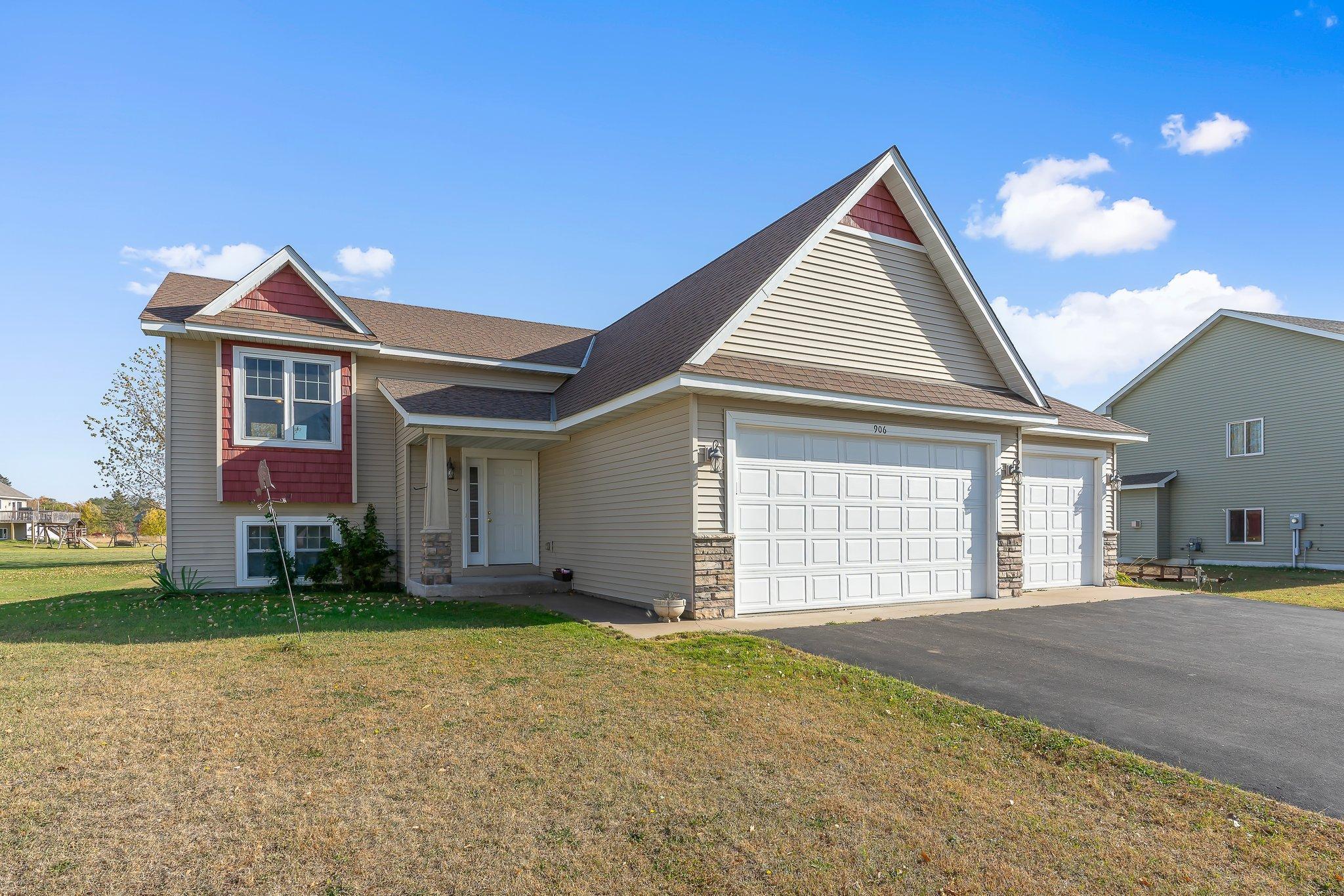 View of Residential at 906 Roosevelt Street, Cambridge MN 55008, Cambridge - Mike Wilen | Minnesota Team Real Estate