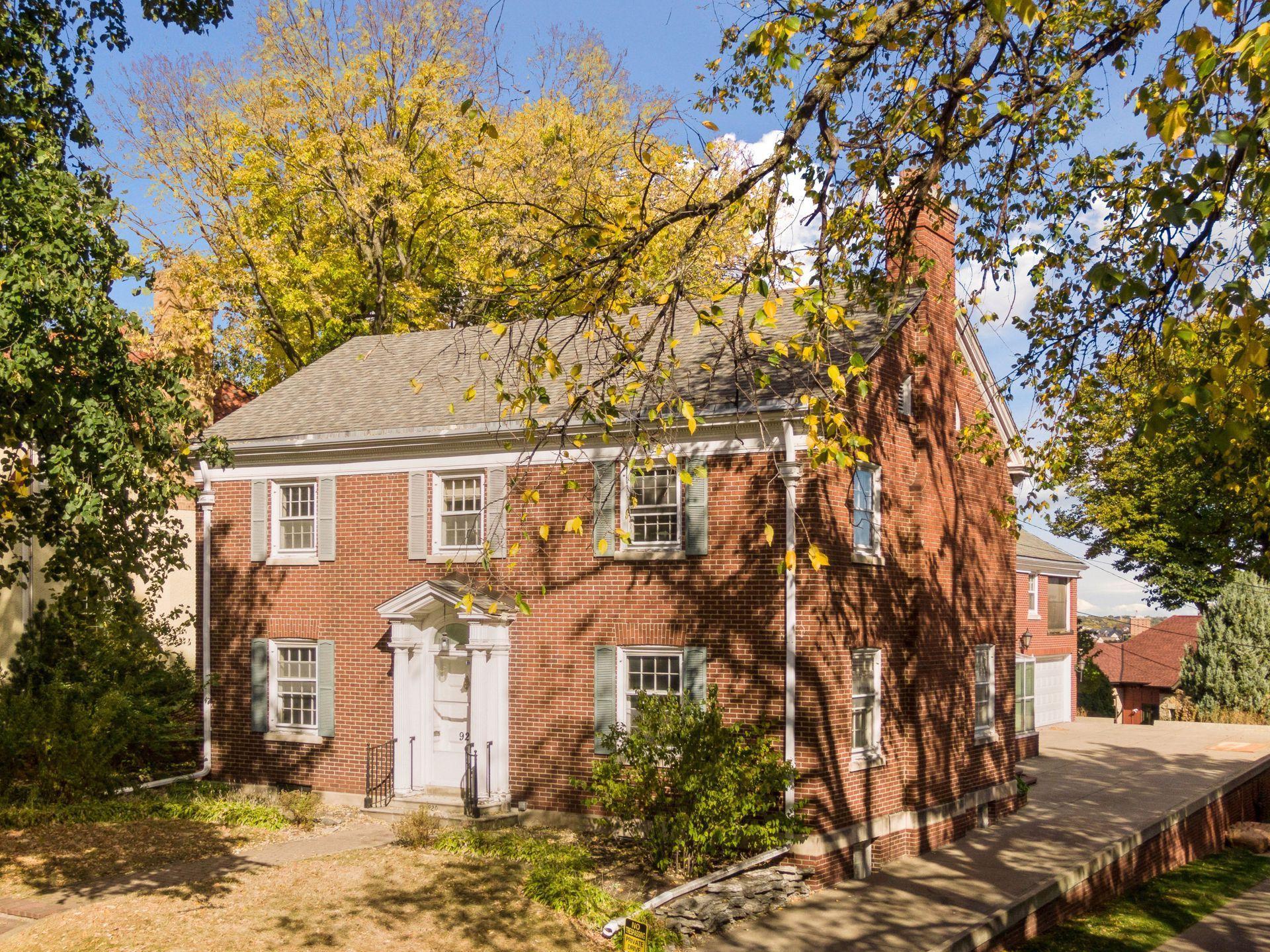 View of Residential at 920 Mount Curve Avenue, Minneapolis MN 55403, Minneapolis - Mike Wilen | Minnesota Team Real Estate
