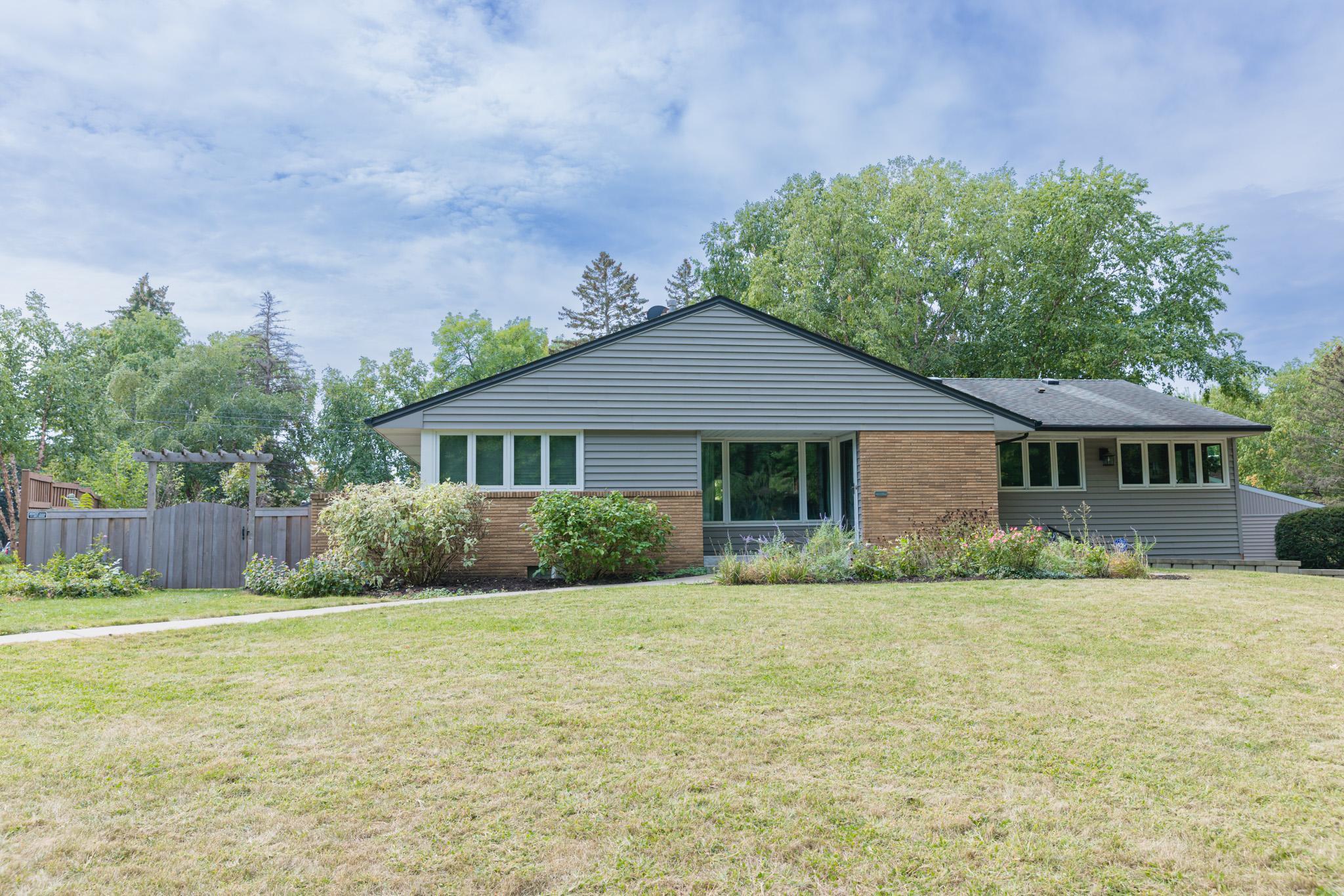 View of Residential at 1870 Hampshire Avenue, Saint Paul MN 55116, Saint Paul - Mike Wilen | Minnesota Team Real Estate