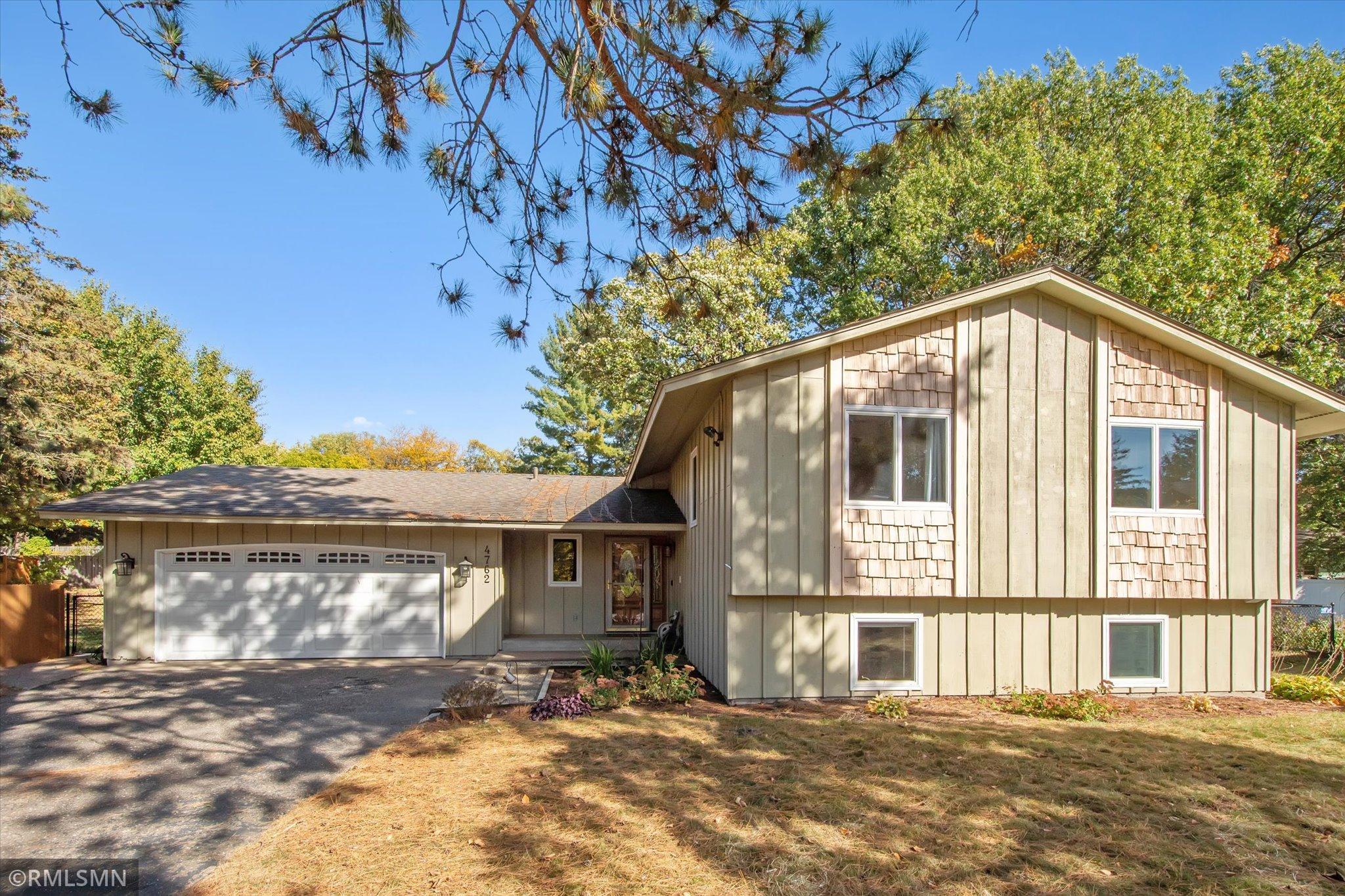 View of Residential at 4762 Debra Circle, Shoreview MN 55126, Shoreview - Mike Wilen | Minnesota Team Real Estate