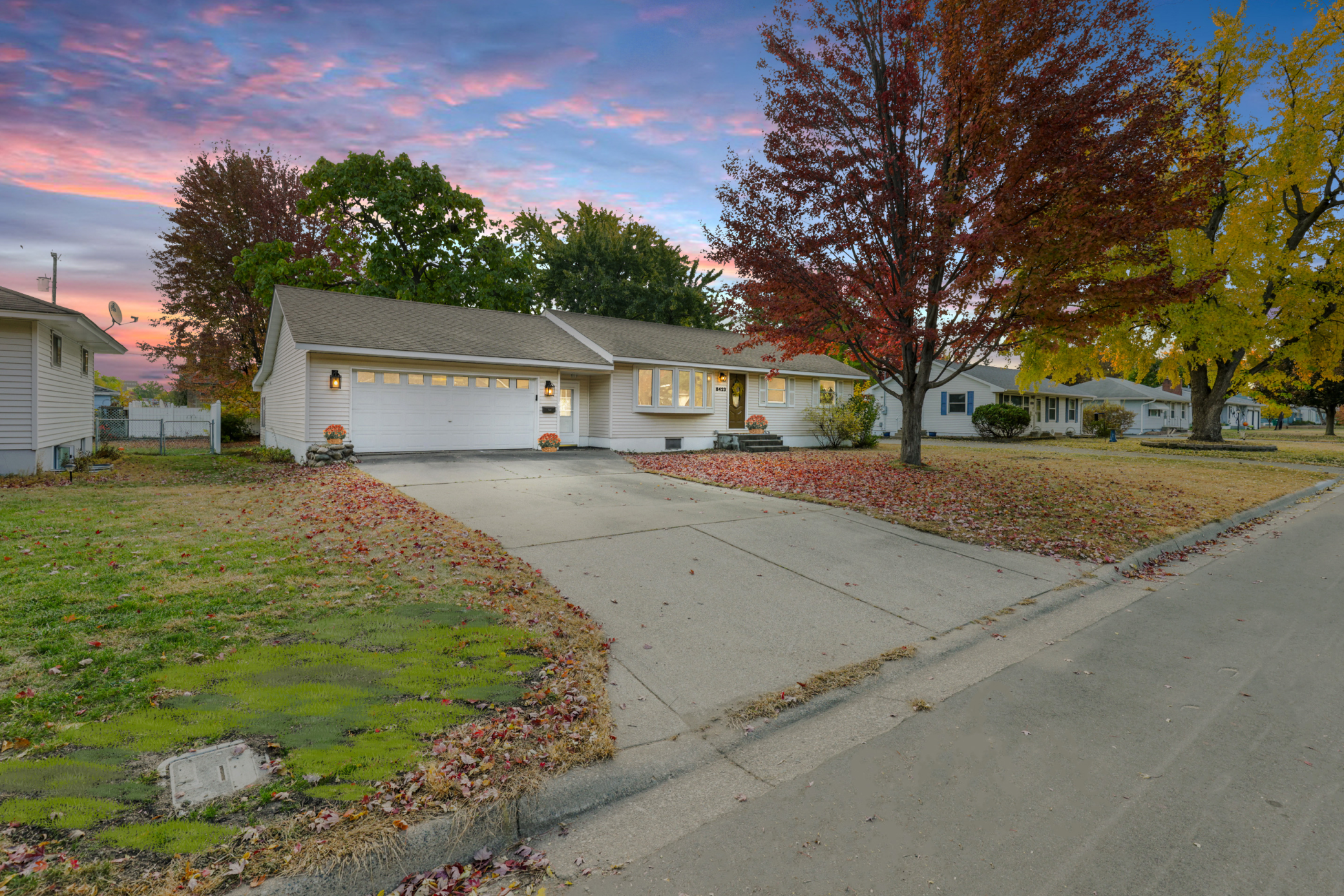 View of Residential at 8423 16th Avenue, Bloomington MN 55425, Bloomington - Mike Wilen | Minnesota Team Real Estate