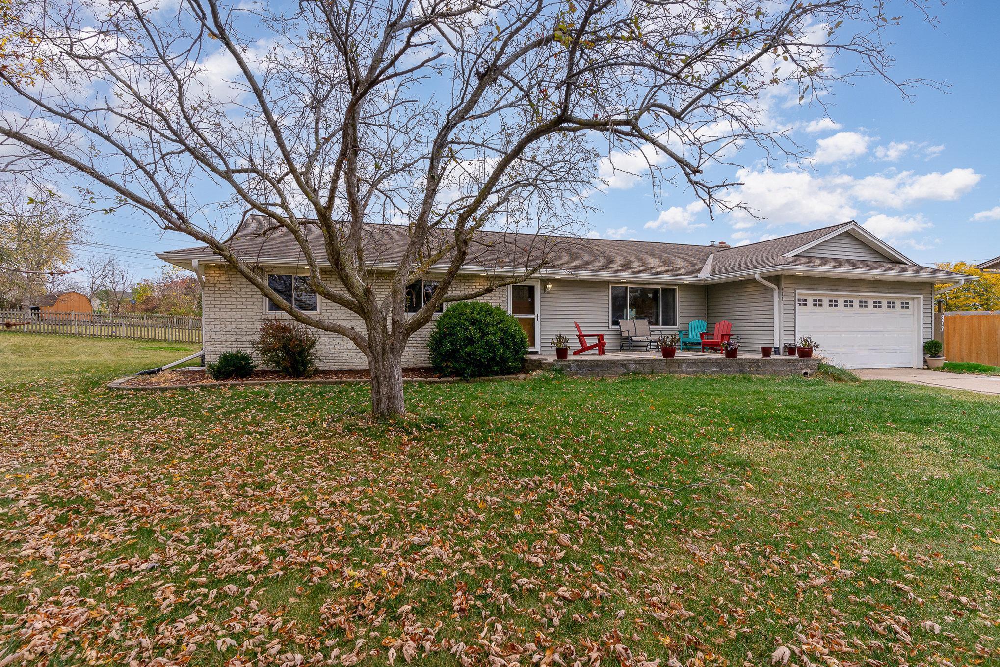 View of Residential at 977 Redwood Drive, Apple Valley MN 55124, Apple Valley - Mike Wilen | Minnesota Team Real Estate
