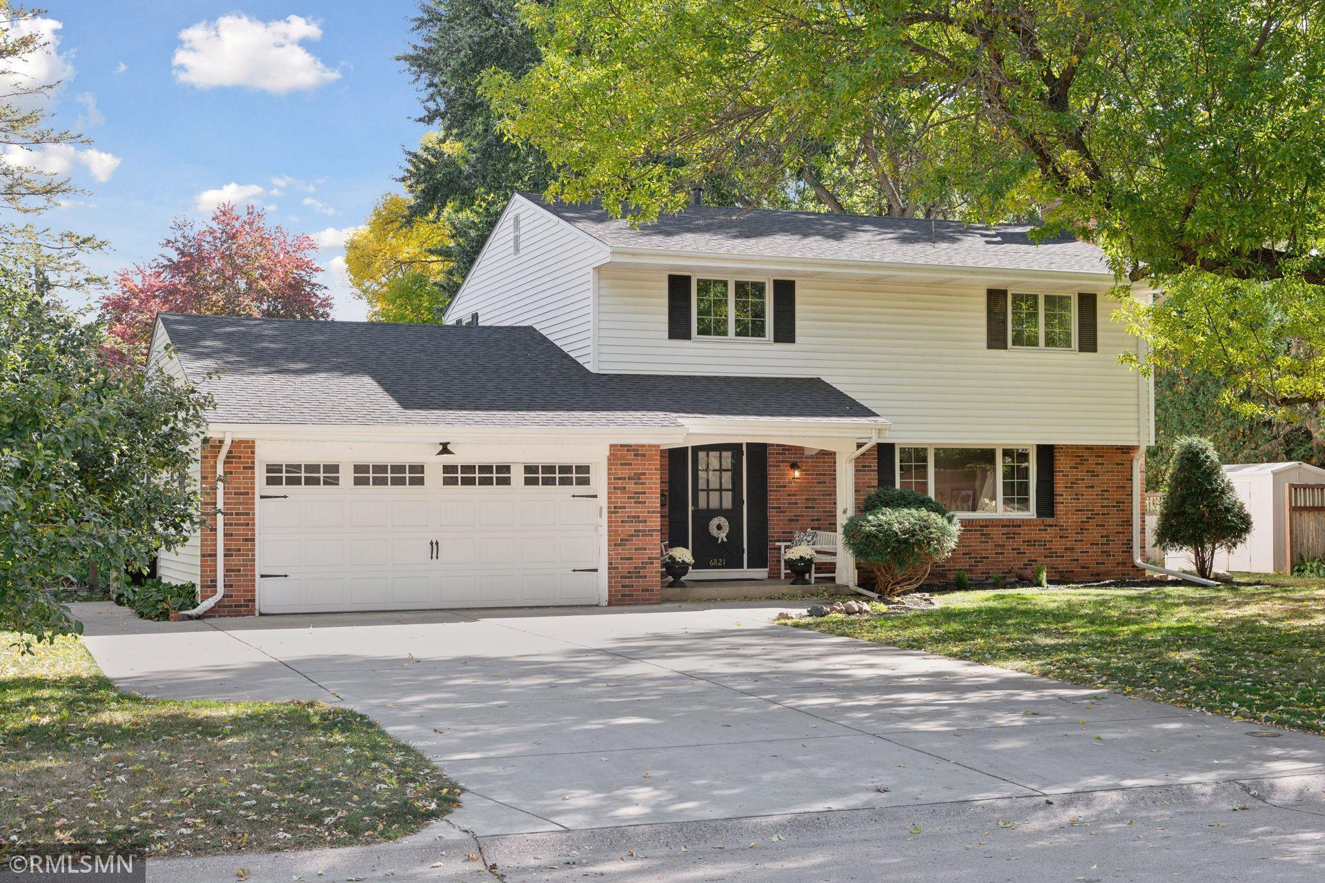 View of Residential at 6821 Chapel Lane, Edina MN 55439, Edina - Mike Wilen | Minnesota Team Real Estate