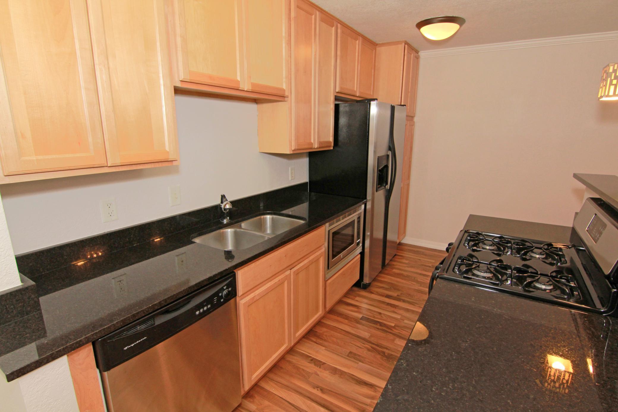 View of Residential at 3120 Hennepin Avenue #107, Minneapolis MN 55408, Minneapolis (3 of 17) - Mike Wilen | Minnesota Team Real Estate