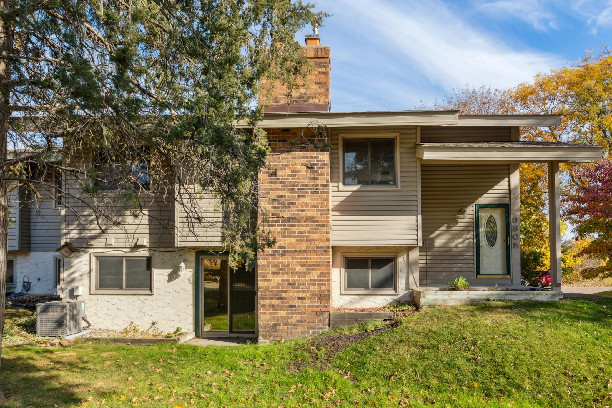 View of Residential at 9805 Dorset Lane, Eden Prairie MN 55347, Eden Prairie - Mike Wilen | Minnesota Team Real Estate
