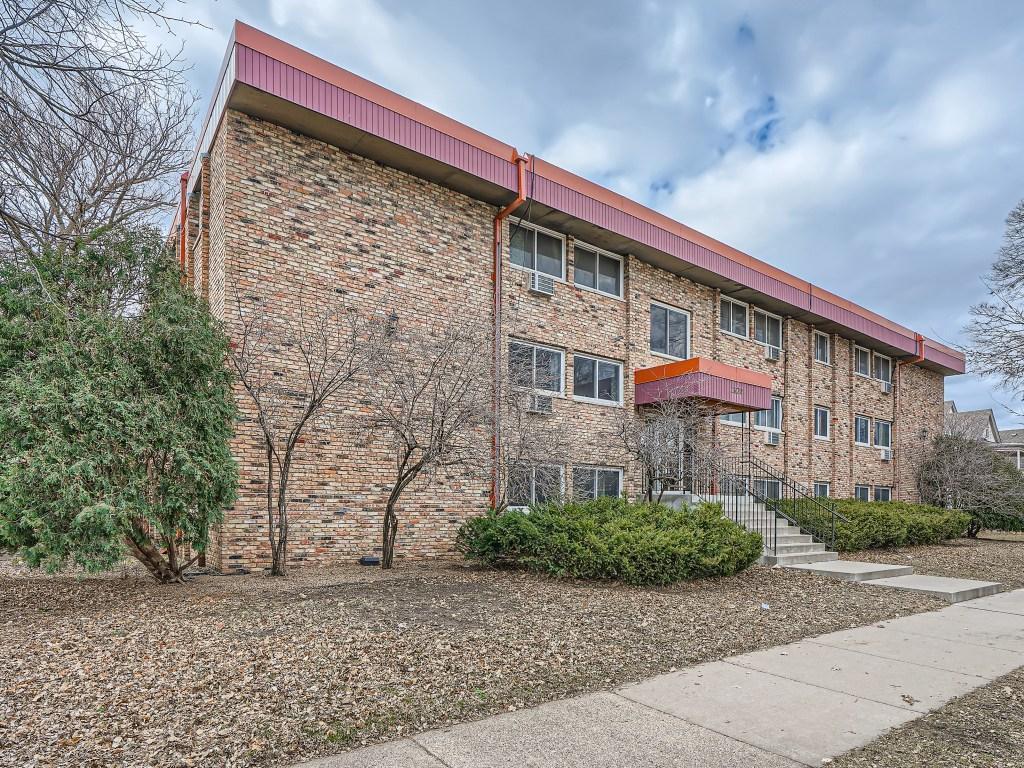View of Residential at 2630 Pleasant Avenue #202, Minneapolis MN 55408, Minneapolis - Mike Wilen | Minnesota Team Real Estate