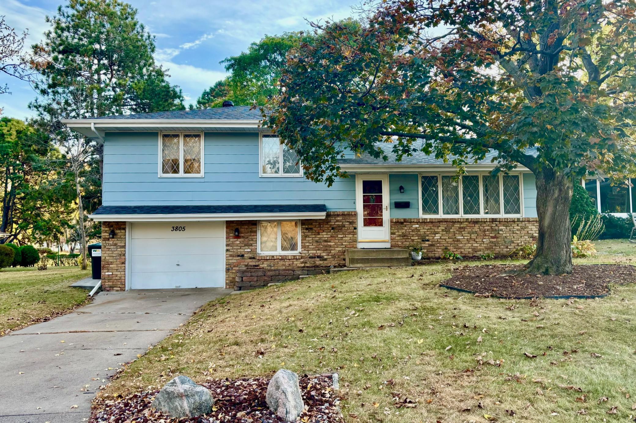 View of Residential at 3805 46th Avenue, Robbinsdale MN 55422, Robbinsdale - Mike Wilen | Minnesota Team Real Estate