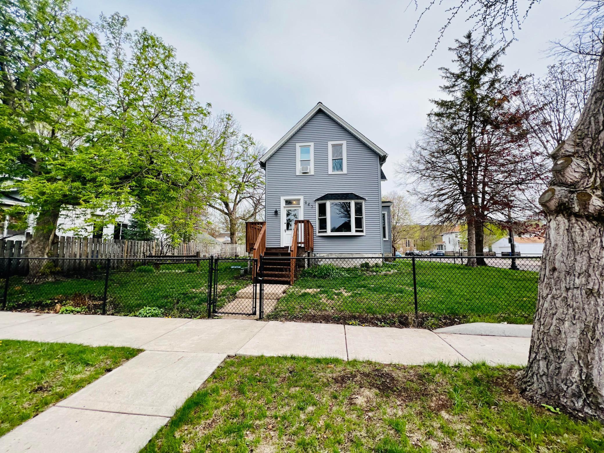 View of Residential Income at 863 Watson Avenue, Saint Paul MN 55102, Saint Paul - Mike Wilen | Minnesota Team Real Estate