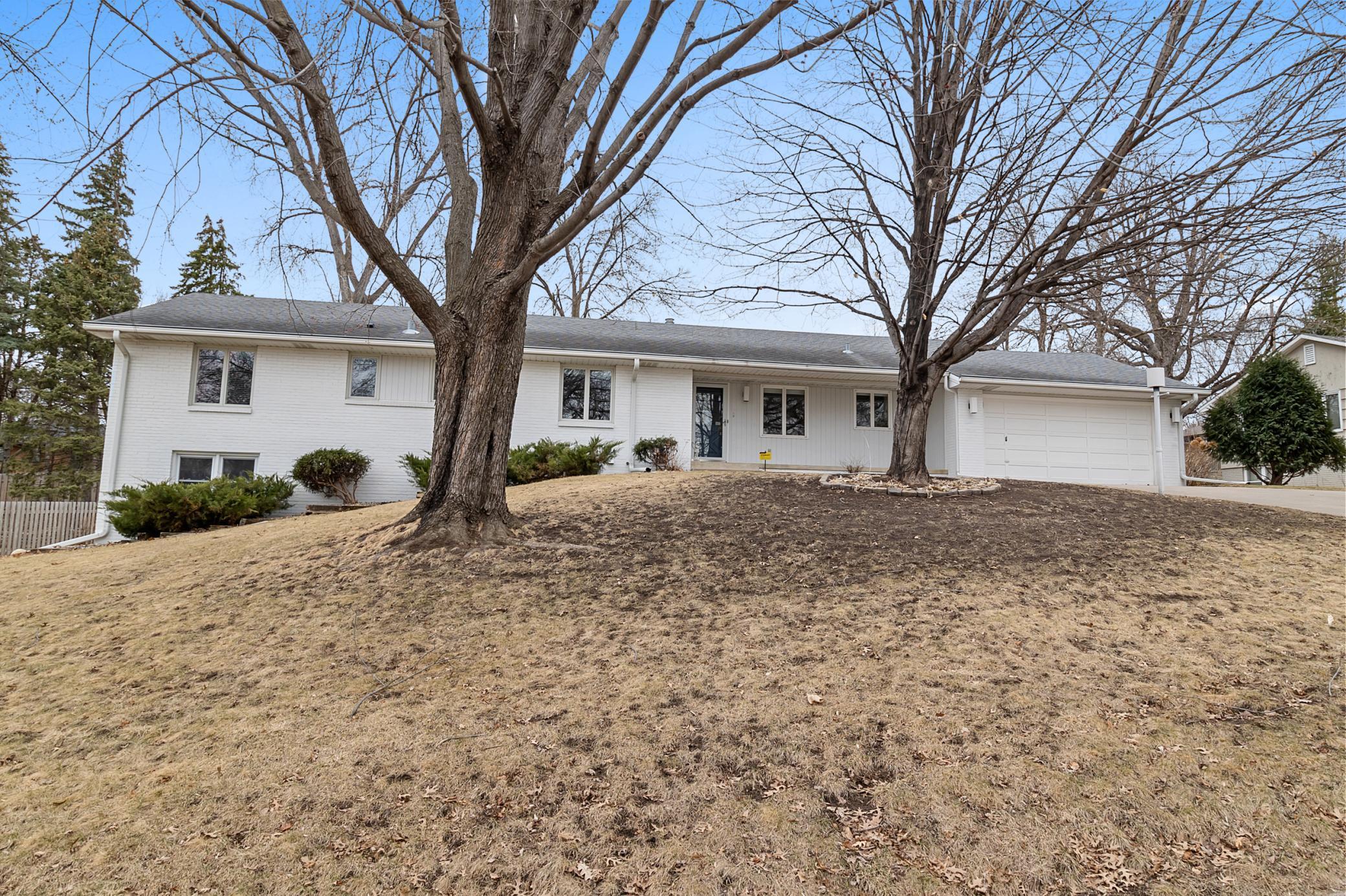 View of Residential at 6008 Saxony Road, Edina MN 55436, Edina - Mike Wilen | Minnesota Team Real Estate