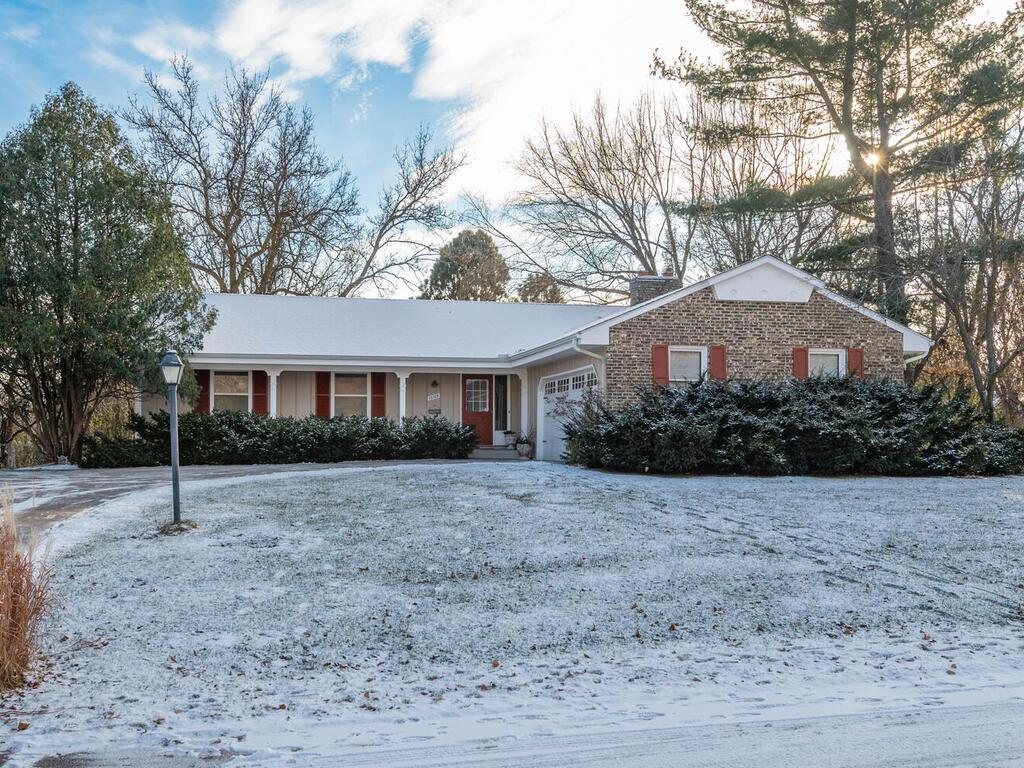View of Residential at 16109 Kensington Court, Minnetonka MN 55345, Minnetonka - Mike Wilen | Minnesota Team Real Estate