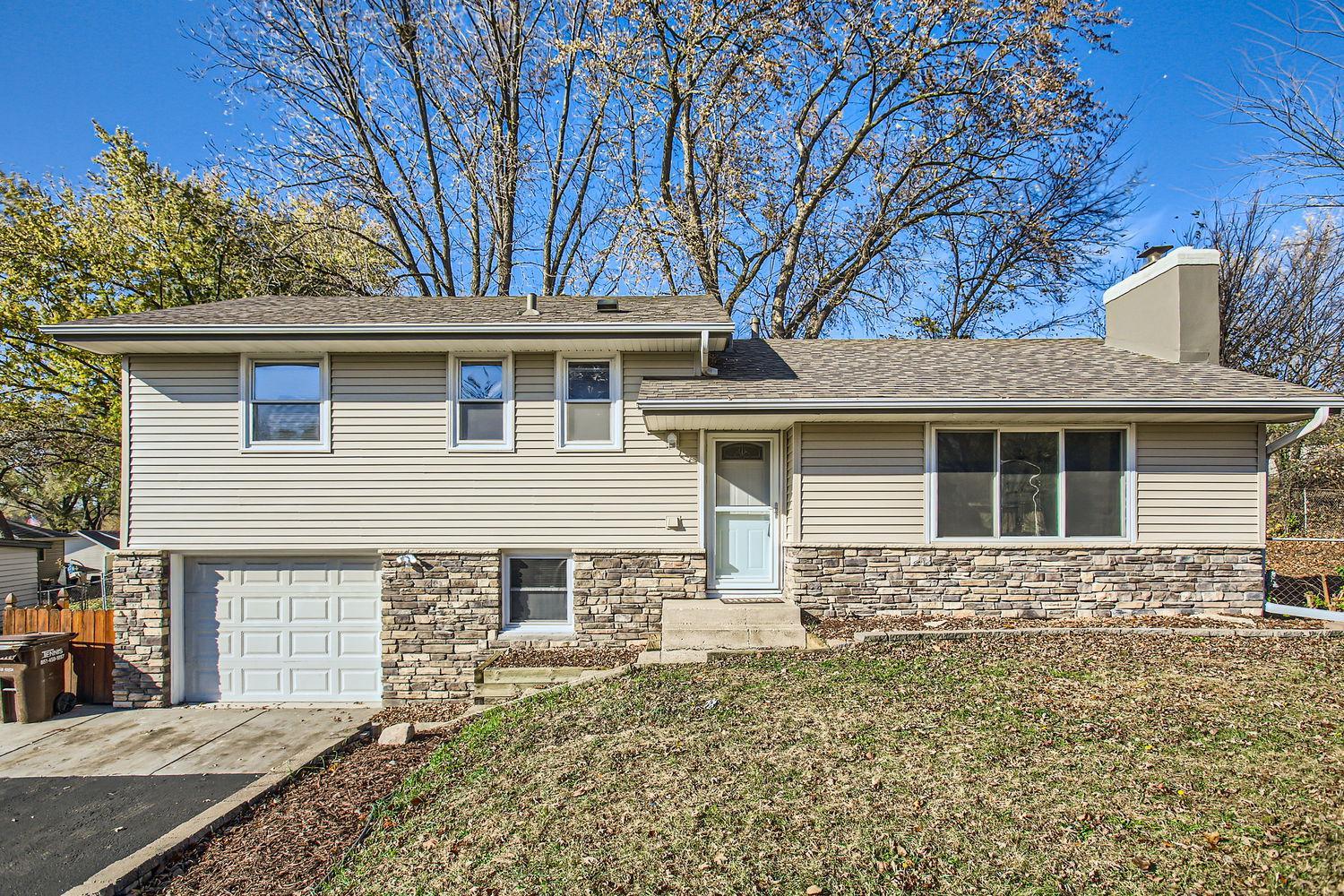 View of Residential at 8386 Hyde Avenue, Cottage Grove MN 55016, Cottage Grove - Mike Wilen | Minnesota Team Real Estate