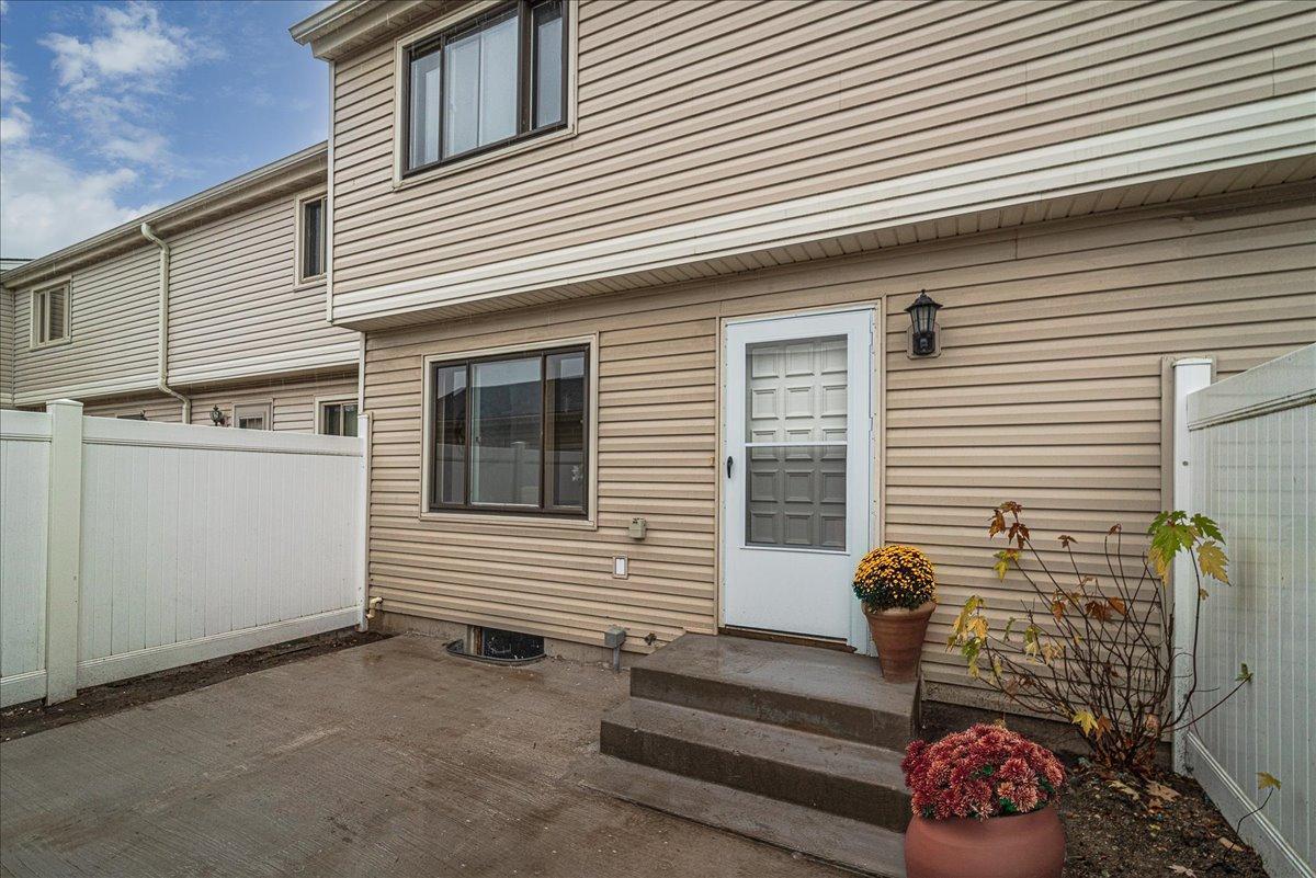 View of Residential at 7672 Hampshire Avenue, Brooklyn Park MN 55428, Brooklyn Park - Mike Wilen | Minnesota Team Real Estate