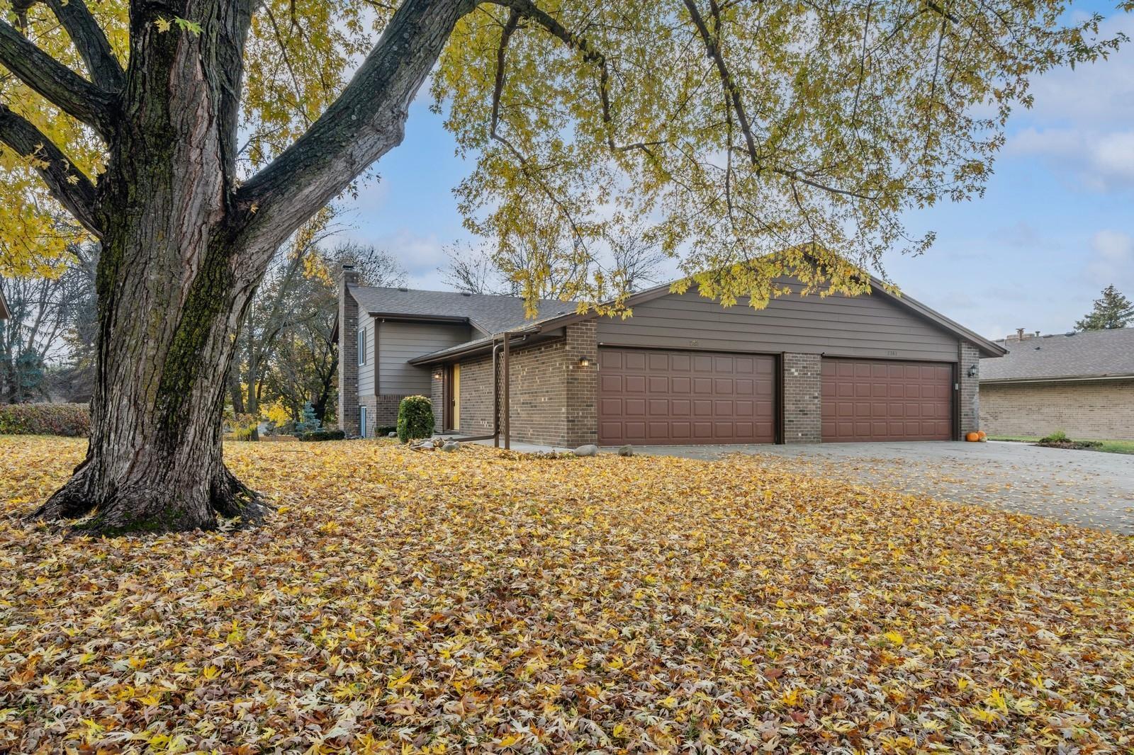 View of Residential at 2785 Robinwood Way, Woodbury MN 55125, Woodbury - Mike Wilen | Minnesota Team Real Estate