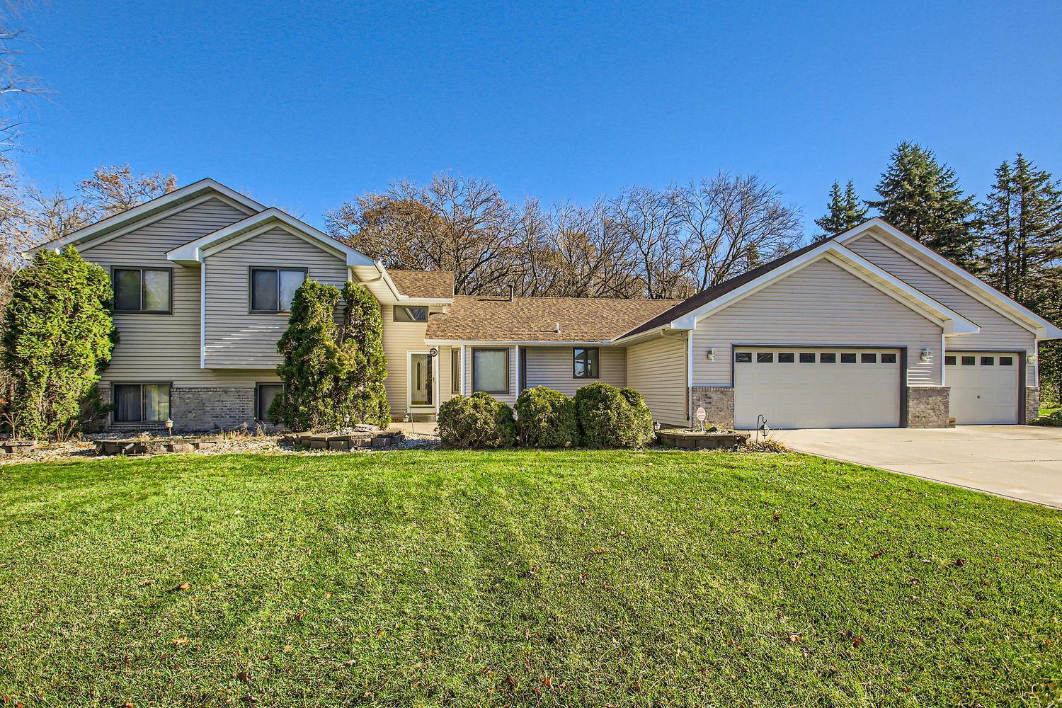 View of Residential at 20765 Tyler Street, East Bethel MN 55011, East Bethel - Mike Wilen | Minnesota Team Real Estate