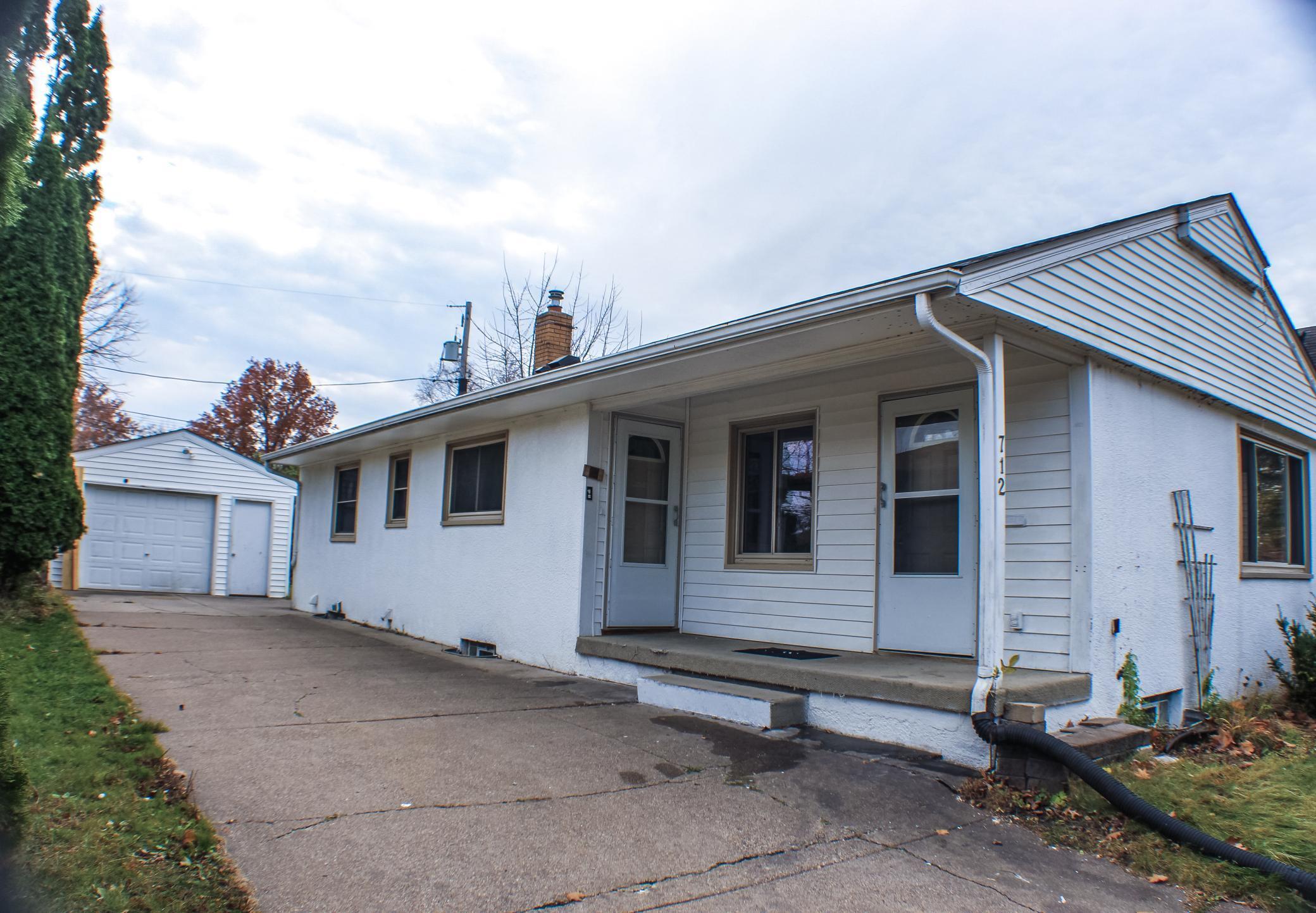 View of Residential at 712 Parkway Drive, Saint Paul MN 55106, Saint Paul - Mike Wilen | Minnesota Team Real Estate