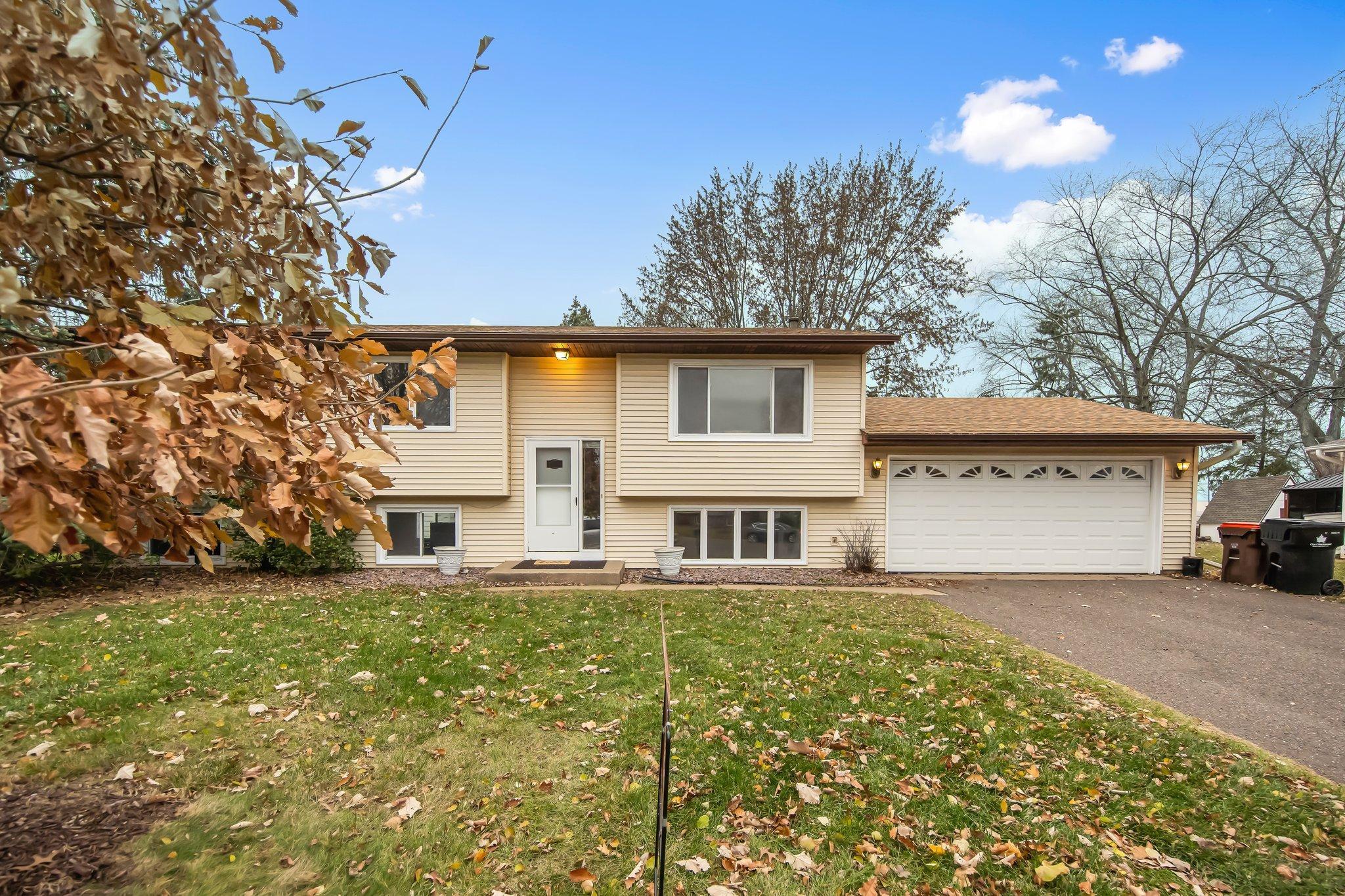 View of Residential at 2975 Chisholm Parkway, North Saint Paul MN 55109, North Saint Paul - Mike Wilen | Minnesota Team Real Estate