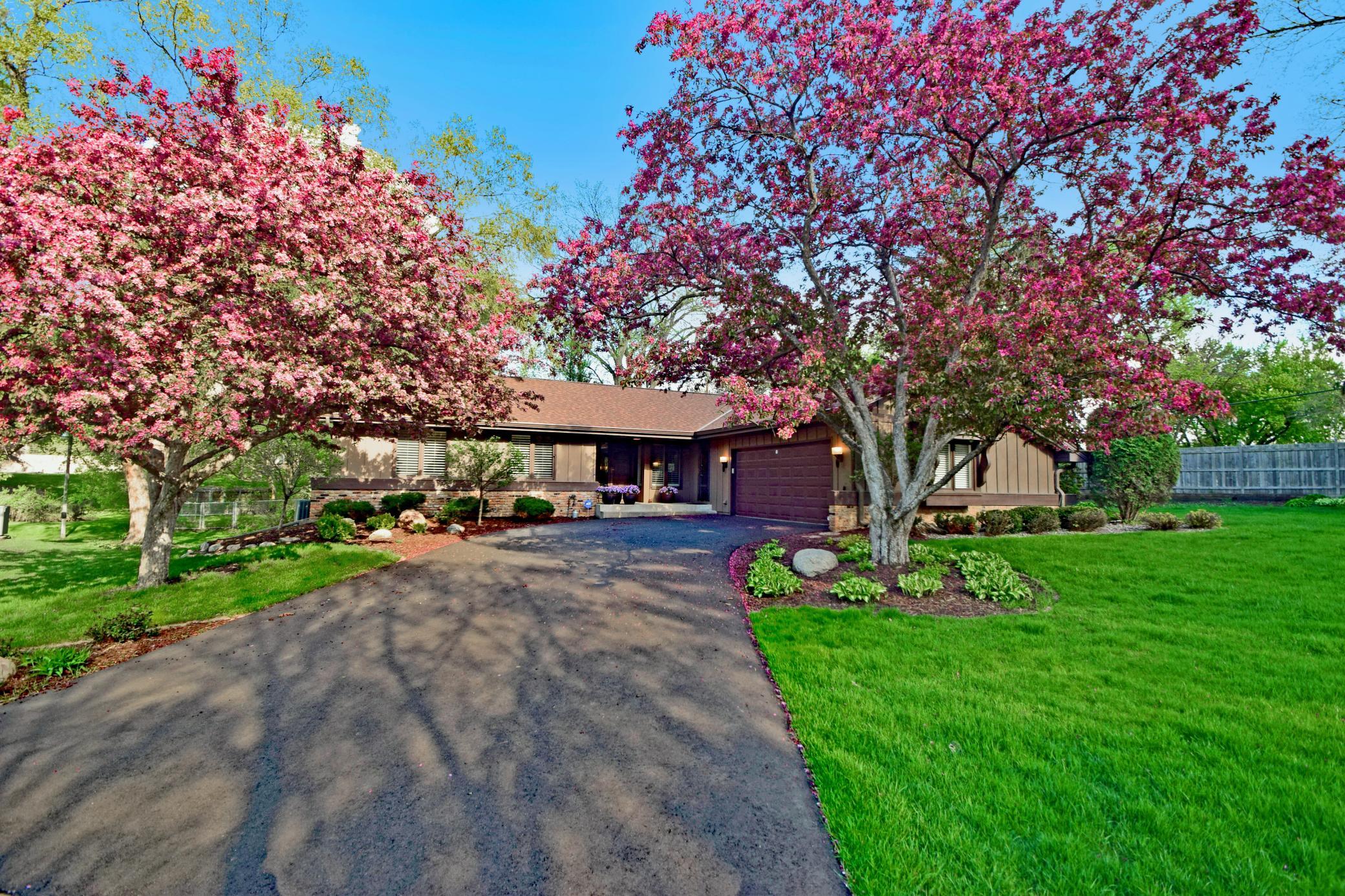 View of Residential at 2000 Major Circle, Golden Valley MN 55422, Golden Valley - Mike Wilen | Minnesota Team Real Estate