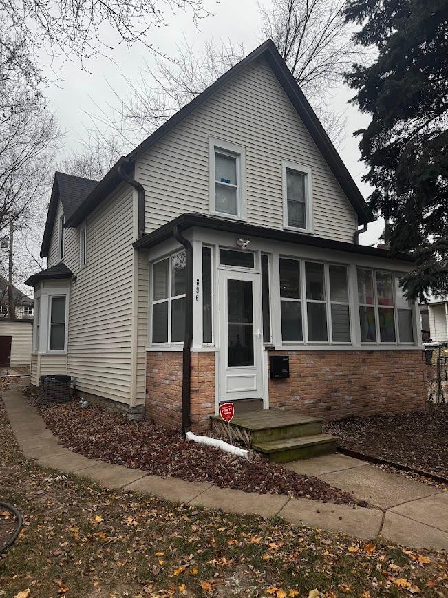 View of Residential at 896 6th Street, Saint Paul MN 55106, Saint Paul - Mike Wilen | Minnesota Team Real Estate