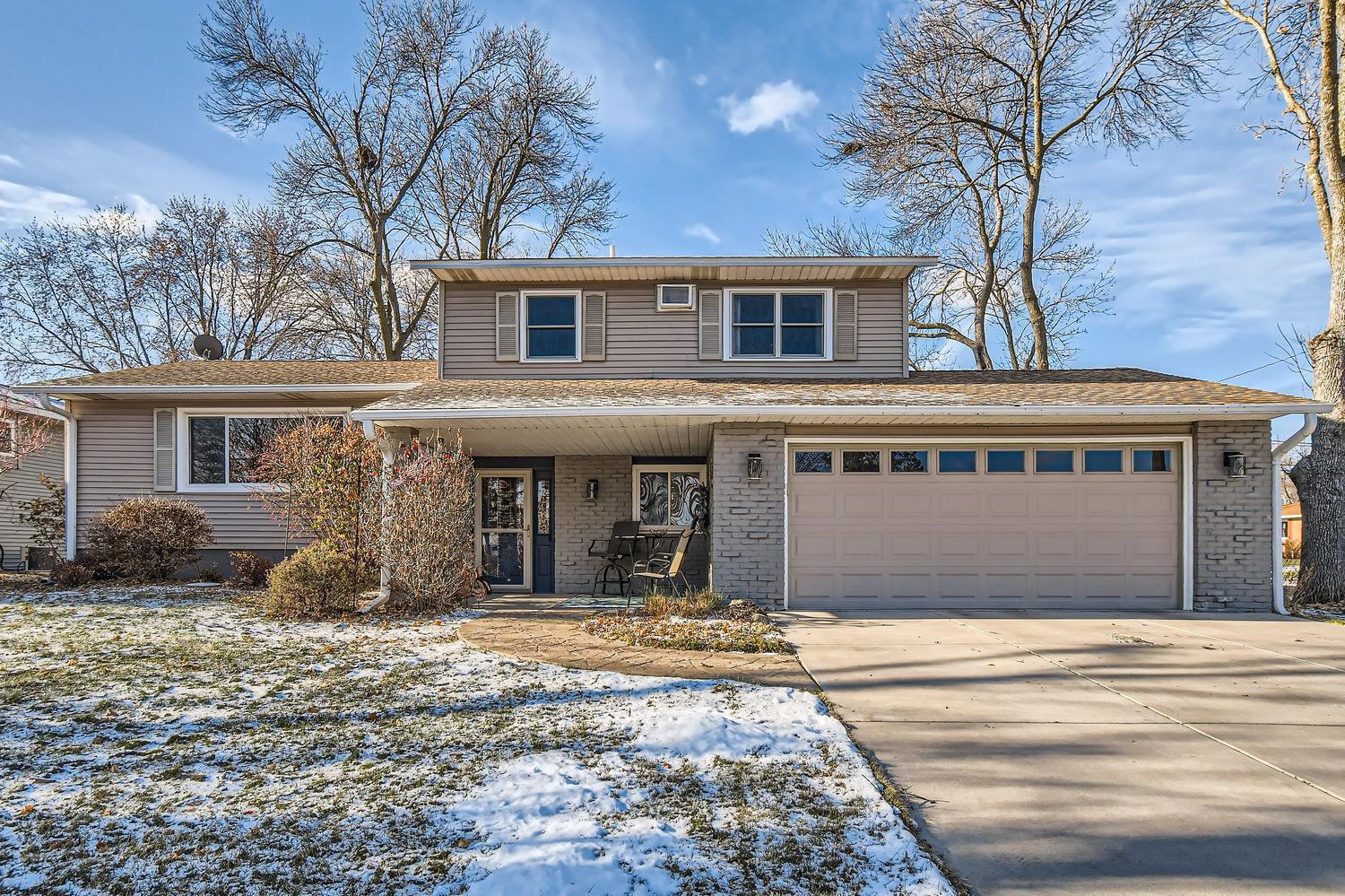 View of Residential at 2100 Westview Drive, Hastings MN 55033, Hastings - Mike Wilen | Minnesota Team Real Estate