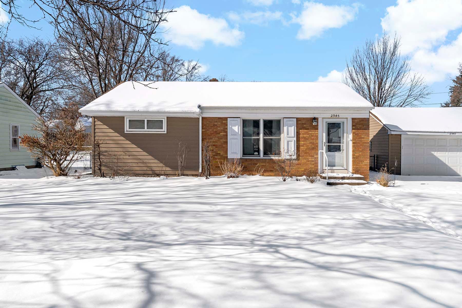 View of Residential at 2945 Simpson Street, Roseville MN 55113, Roseville - Mike Wilen | Minnesota Team Real Estate