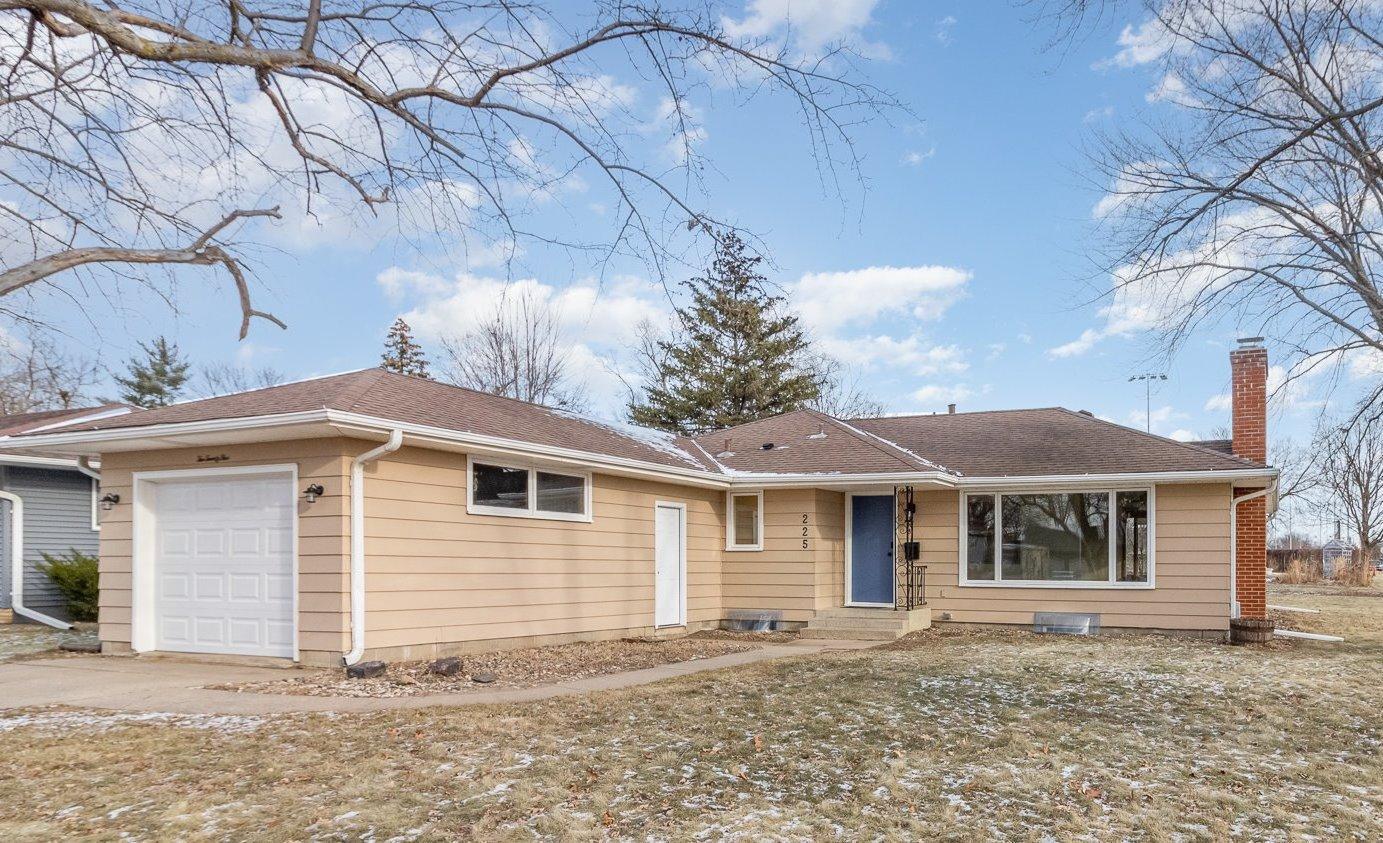 View of Residential at 225 Elk Street, Belle Plaine MN 56011, Belle Plaine - Mike Wilen | Minnesota Team Real Estate